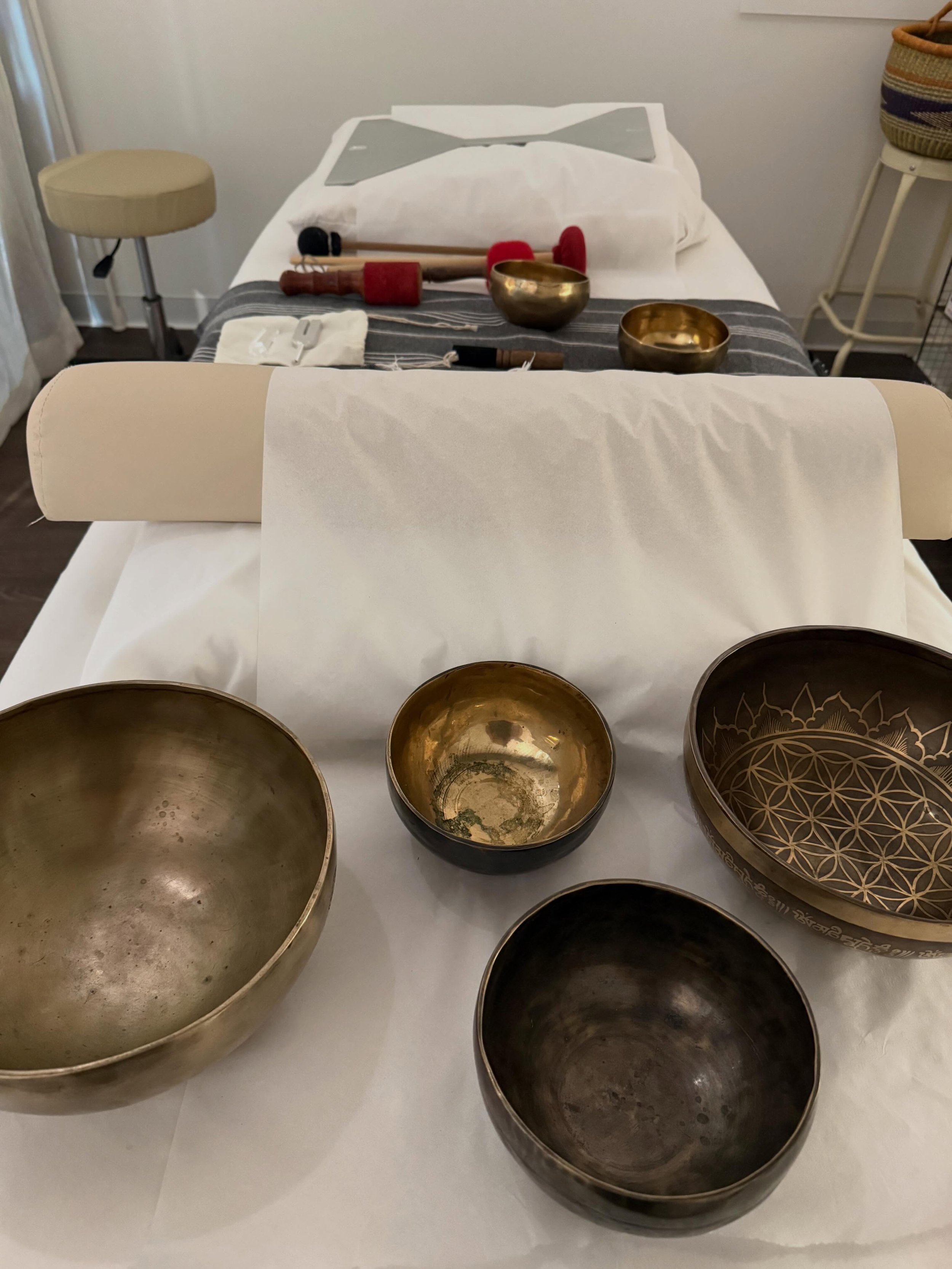 Newsletter just went out with a bit more on how and why we use tuning forks in our sessions! 

June practice: Develop your listening and feeling receptors&hellip;..

🐝 Listen to the original sound healers - insects, birds, wind, and trees.

✨Tune in