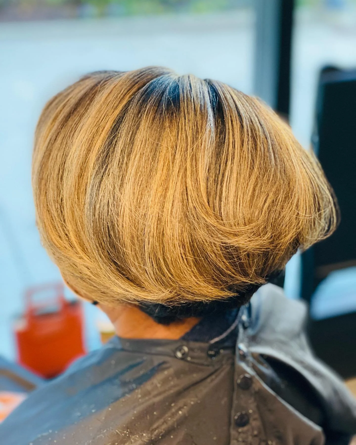 Who else loves #fall?  I&rsquo;m falling head over heels for this color!!

#colorist #hairgoals #haircare #dmvstylist #owingsmillsstylist #healthyhair #explore #explorepage #blonding #visagebeauties #blondebeauty #foundryrowowingsmills