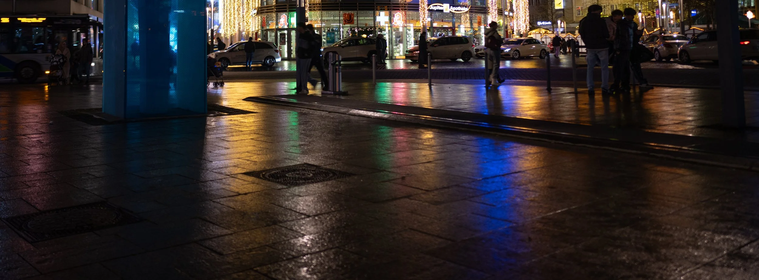 Christmas on wet streets