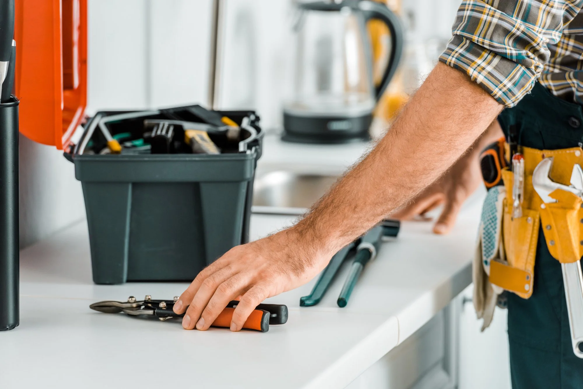 Home Maintenance Service Plans: What are They, and How Do They Work?