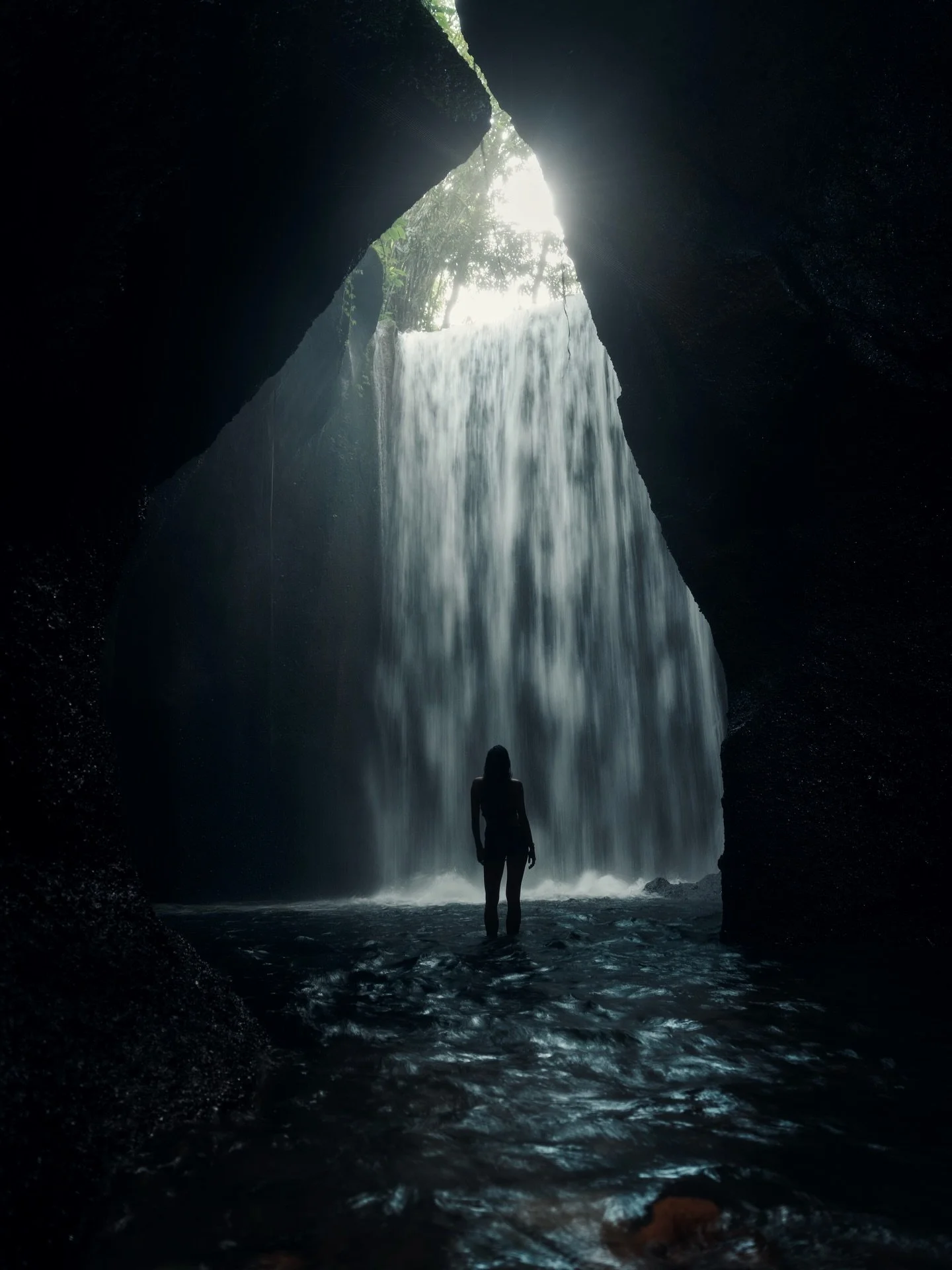 🖤

In frame: @siljamasdal 

📍Tukad Cepung waterfall