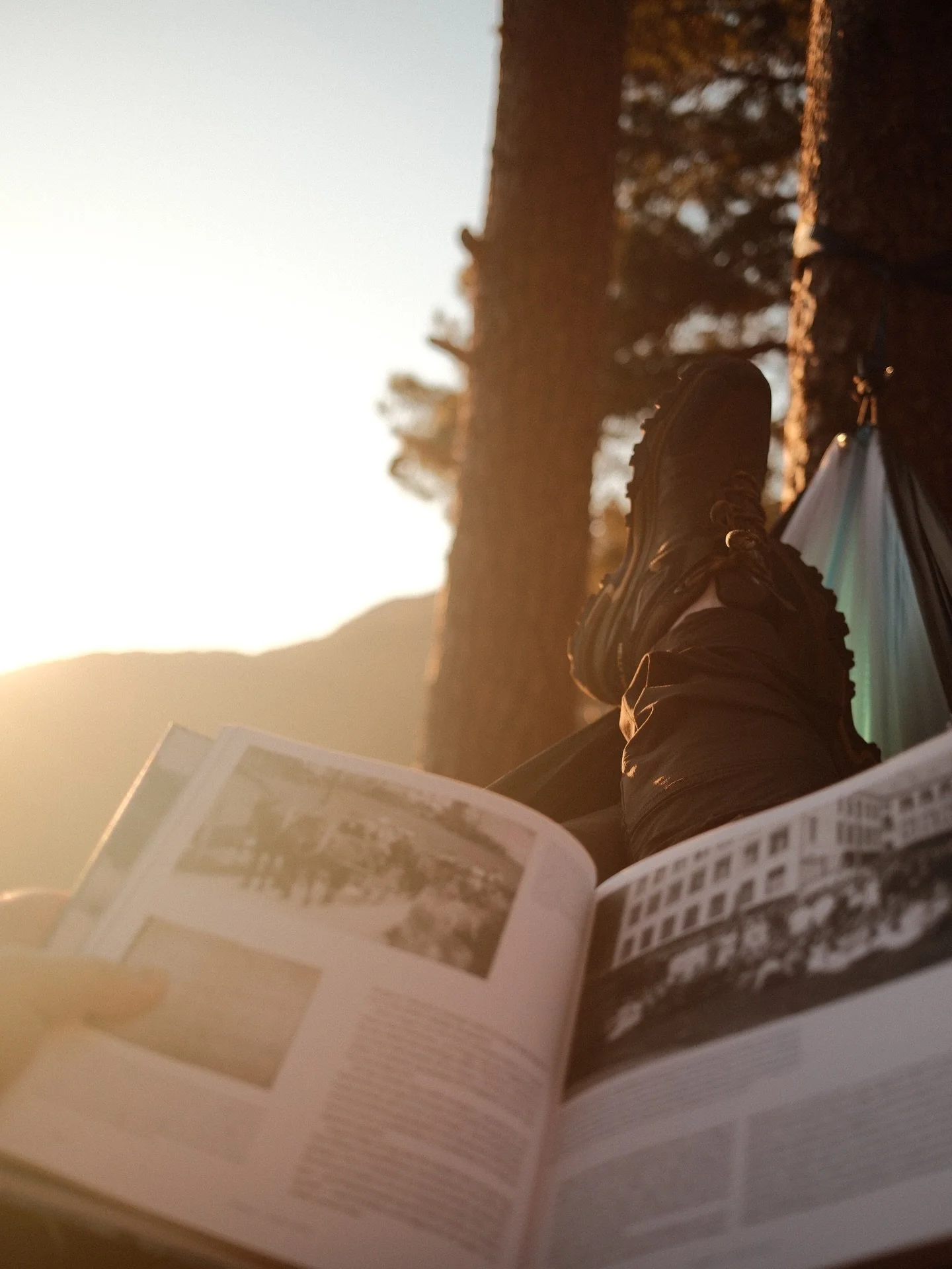 I dag var min f&oslash;rste skikkelige v&aring;rdag i &aring;r☀️ D&aring; eg endeleg hadde god tid til &aring; nyte veiret! Det gjorde godt🤩 

Boktips: Eg lese eigentleg ikkje s&aring; mykje b&oslash;ke, men n&aring;r eg f&oslash;rst gjer det, s&ari