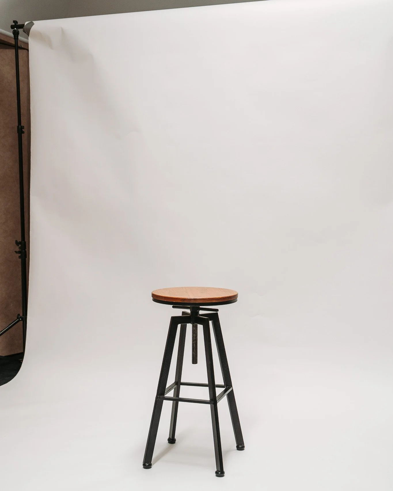 It feels inappropriate to dive straight back into the celebrations, happiness, and joy of weddings and family sessions without first acknowledging the incredible events of the past few days here in Clutha and beyond.

We wanted to take a moment to se