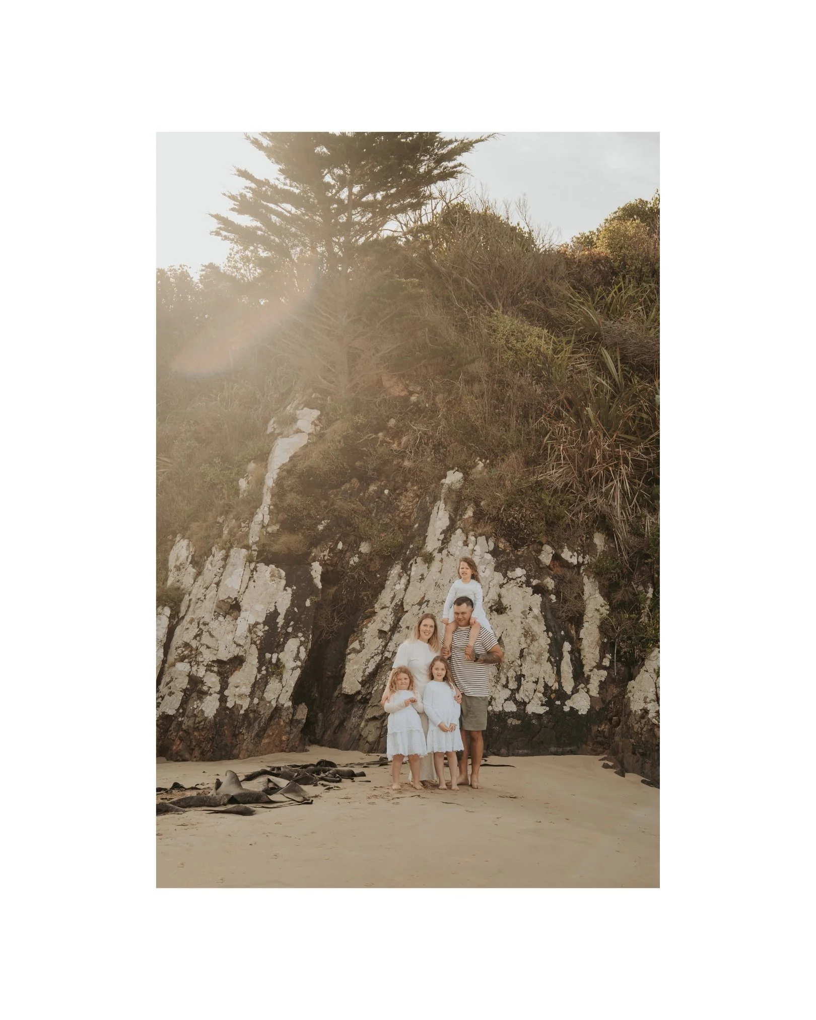 Dude. Like actual, how was I ever meant to fit 10 slides here for the Pow family.

I am soooo vibing these beach sessions right now, and honestly, any one of these images could be ready to live on the wall.

That is definitely what I am thinking when
