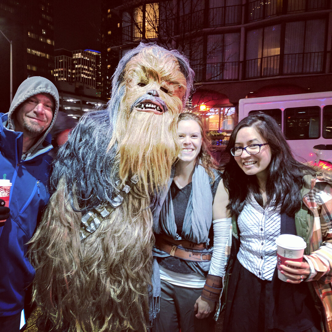 Great time seeing #TheLastJedi at #Cinerama tonight in #Seattle! Although it looks like I stole Rey's arm. 😂😂😂 #whatswrongwiththispicture #whoops