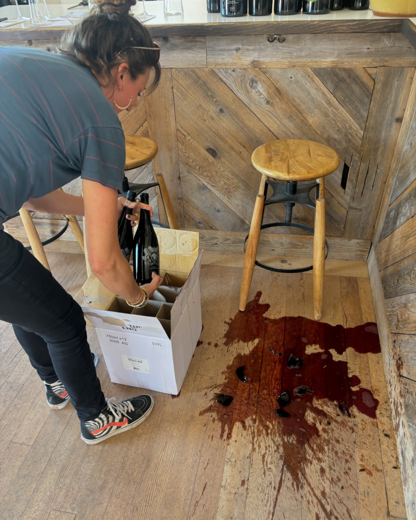 They say don&rsquo;t cry over spilled milk, but what about spilled wine? 🍷😢 
.
#sonoma #threefatguyswines #spilledwine #spilledmilk #winery #winetasting #winenot #winelover #winelovers #winewinewine #WineWoes #ThreeFatGuys