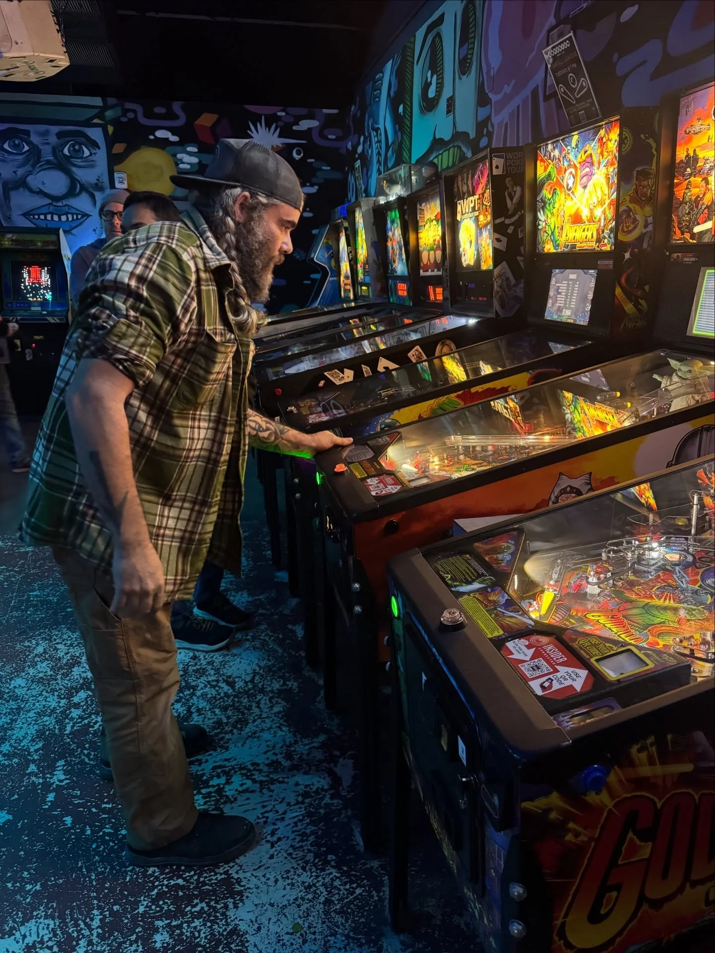 👾 At last week&rsquo;s pinball league night, we experimented with a &ldquo;one hand only&rdquo; for extra balls rule and it was a blast! 

We&rsquo;ll give it another try this Tuesday at 7pm @emporiumneworleans - $1 to play, all skills levels welcom