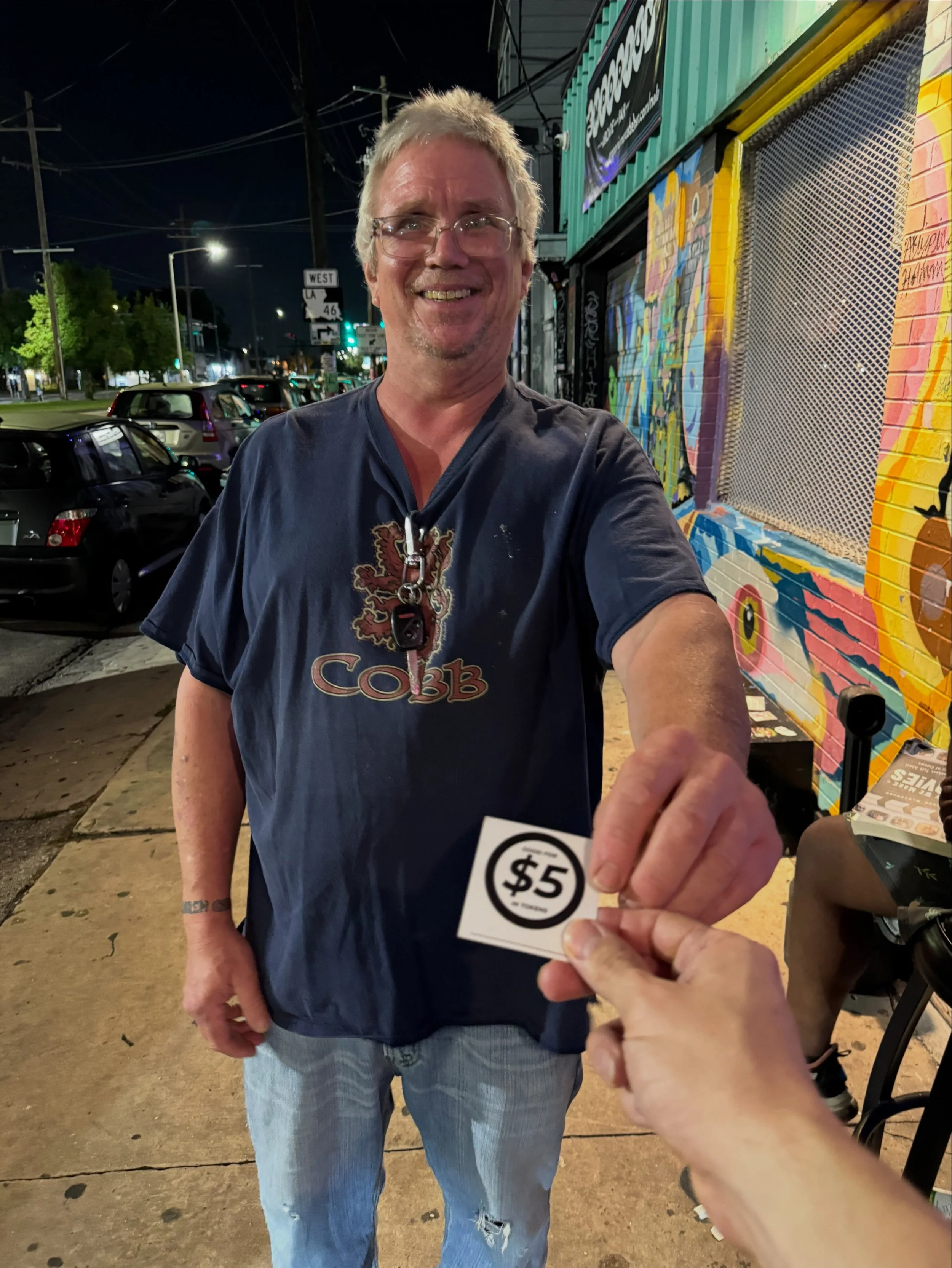 👾 Roby wins the evening and Pat walks away with the prize! It was warm outside but very cool inside Emporium ❄️

💪🏼 NOLA&rsquo;s best pinball league meets every Tuesday at 7pm  @emporiumneworleans - $1 to play, all skills levels welcome - bring a 
