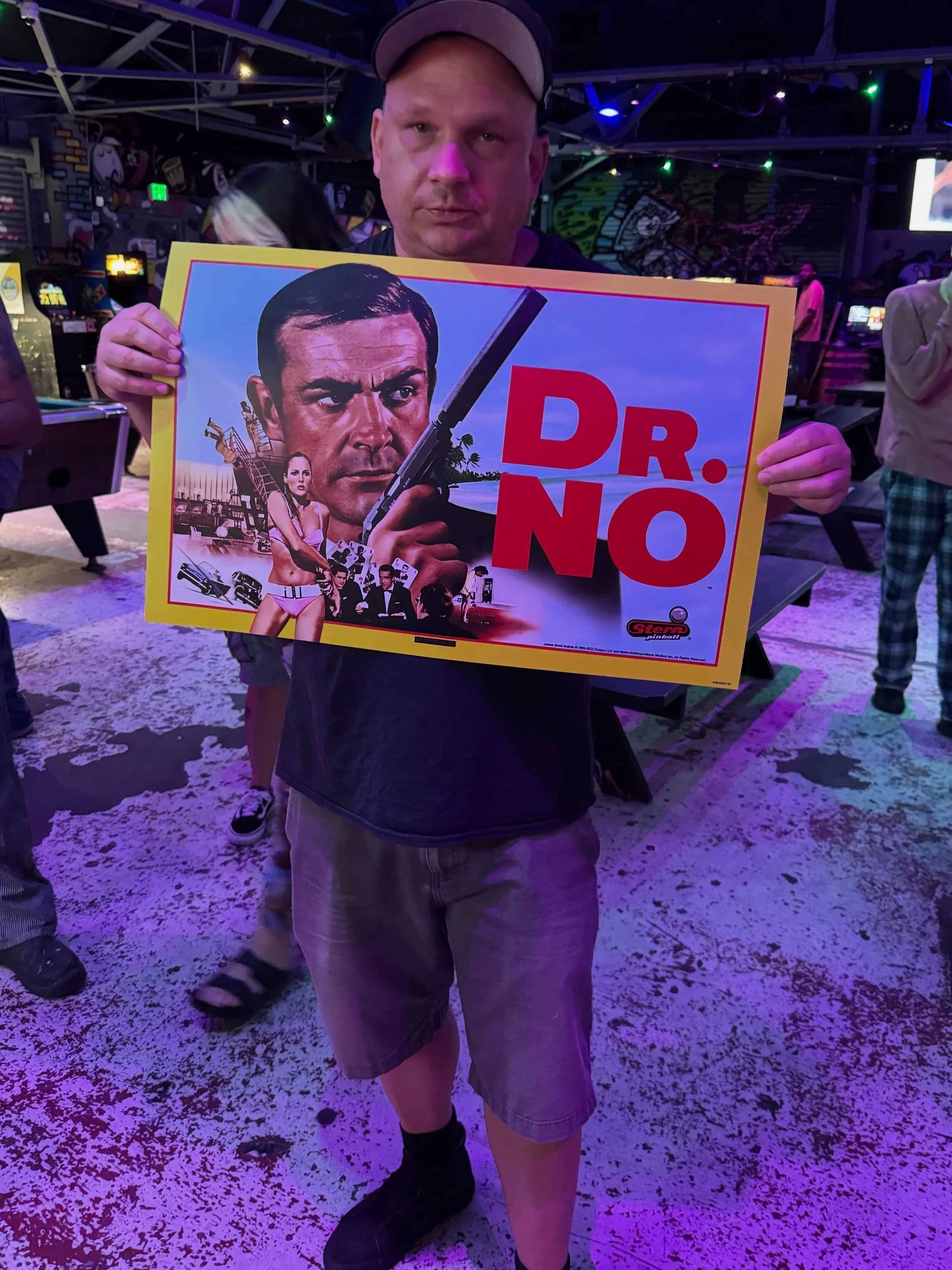 👾 Jay took home some sweet backglass art from @sternpinball at last week&rsquo;s pinball league, which also happened to be the biggest night ever - this league keeps growing and y&rsquo;all keep getting better. This Tuesday is this season&rsquo;s si