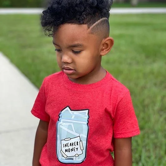 SNEAKER MONEY T-SHIRT (RED)