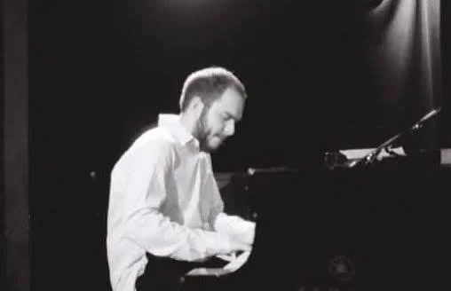 WED 8 &amp; 9:30 Noah Stoneman Trio w/Felix Moseholm, Jacob Patrone
