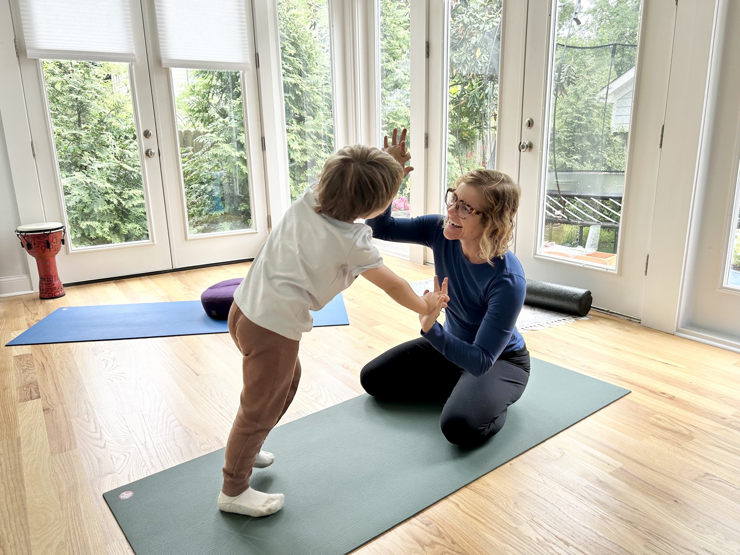 Caroline Gebhardt, LPC, RSME/T, somatic therapy Atlanta, Intuitive Eating, Polyvagal Theory, Nervous System Regulation, Non-diet, Movement Therapy, Eating Disorder Therapy Atlanta and Decatur, Georgia