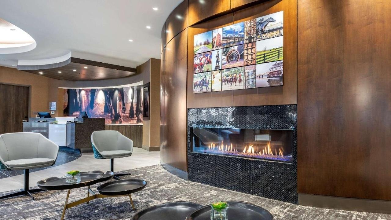 Hotel+-+1.jpg
