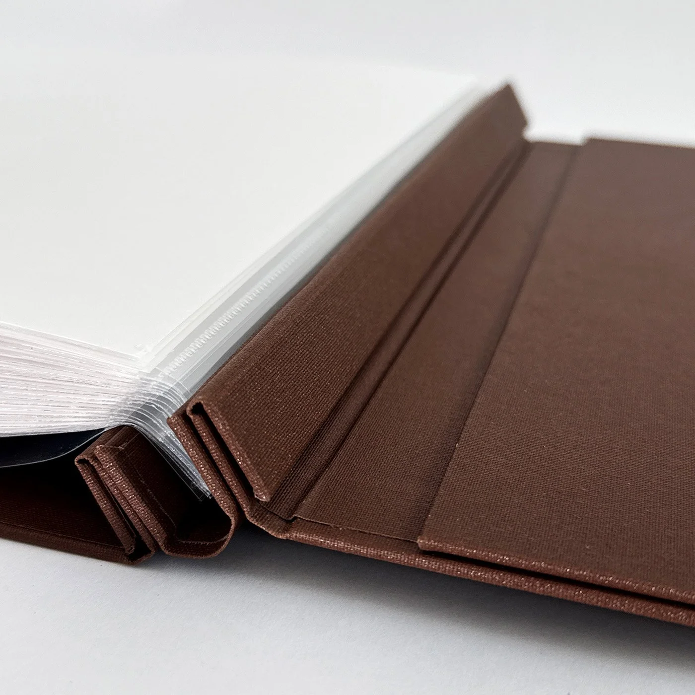 Hidden Screw Post Binder.jpg