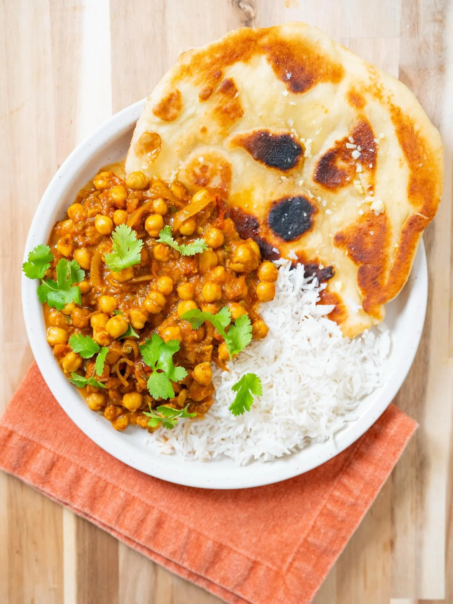 Do you like to eat delicious food? Well you&rsquo;re in luck! Each week we make 3 delicious meals that are quick and easy to finish in your own kitchen. Meals are always available for pickup or delivery each Tuesday! Order today so you don&rsquo;t mi