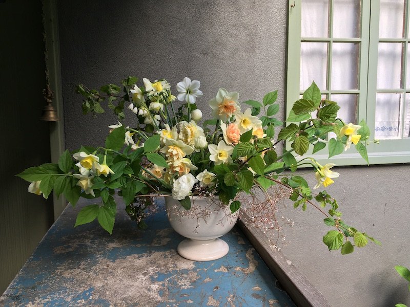 April 8 2021 Vase Arrangement Thumnail size.jpeg