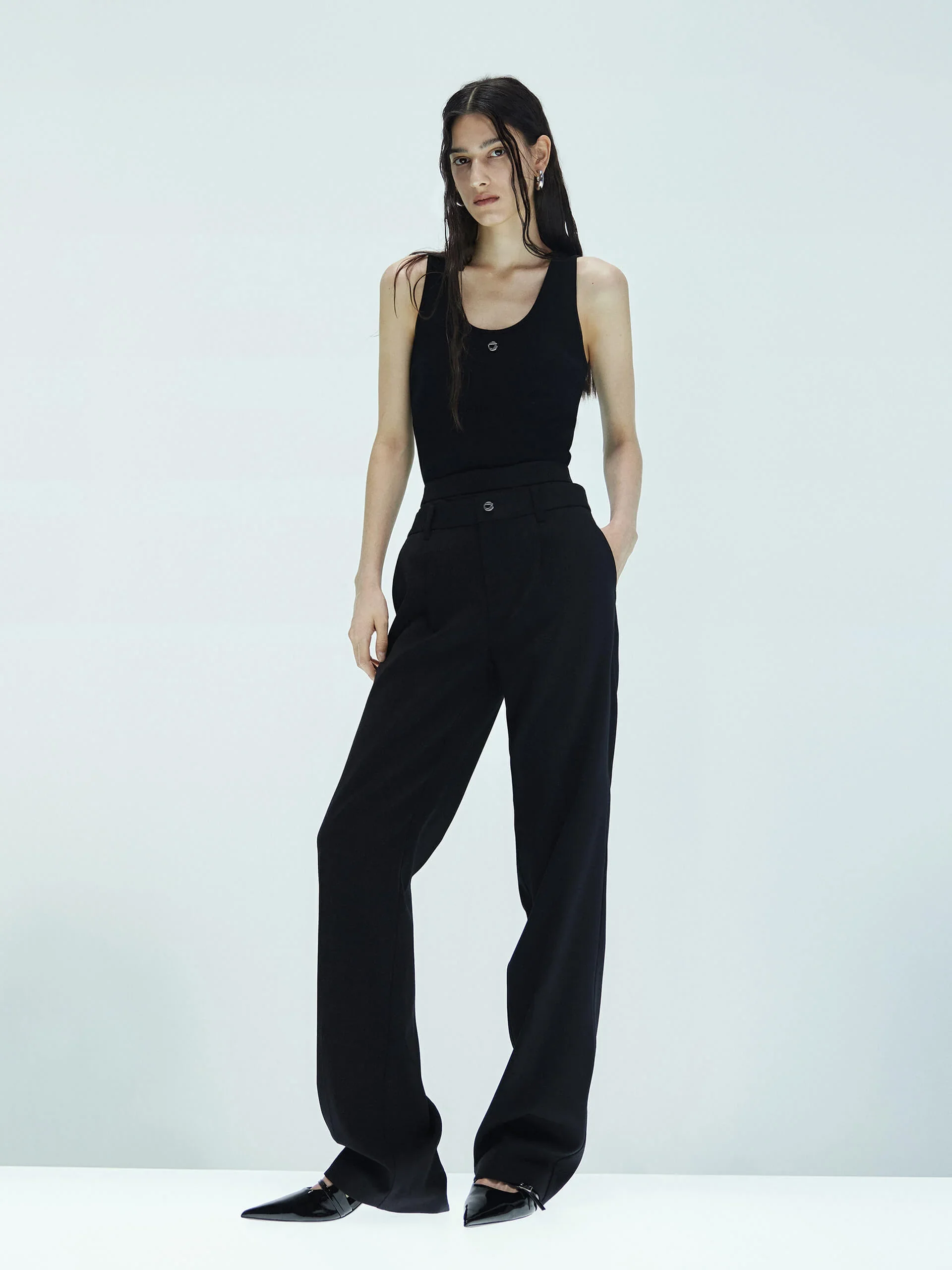 detail_02_4c1a5a74-cc10-47bc-8356-af63109a768e.webp
