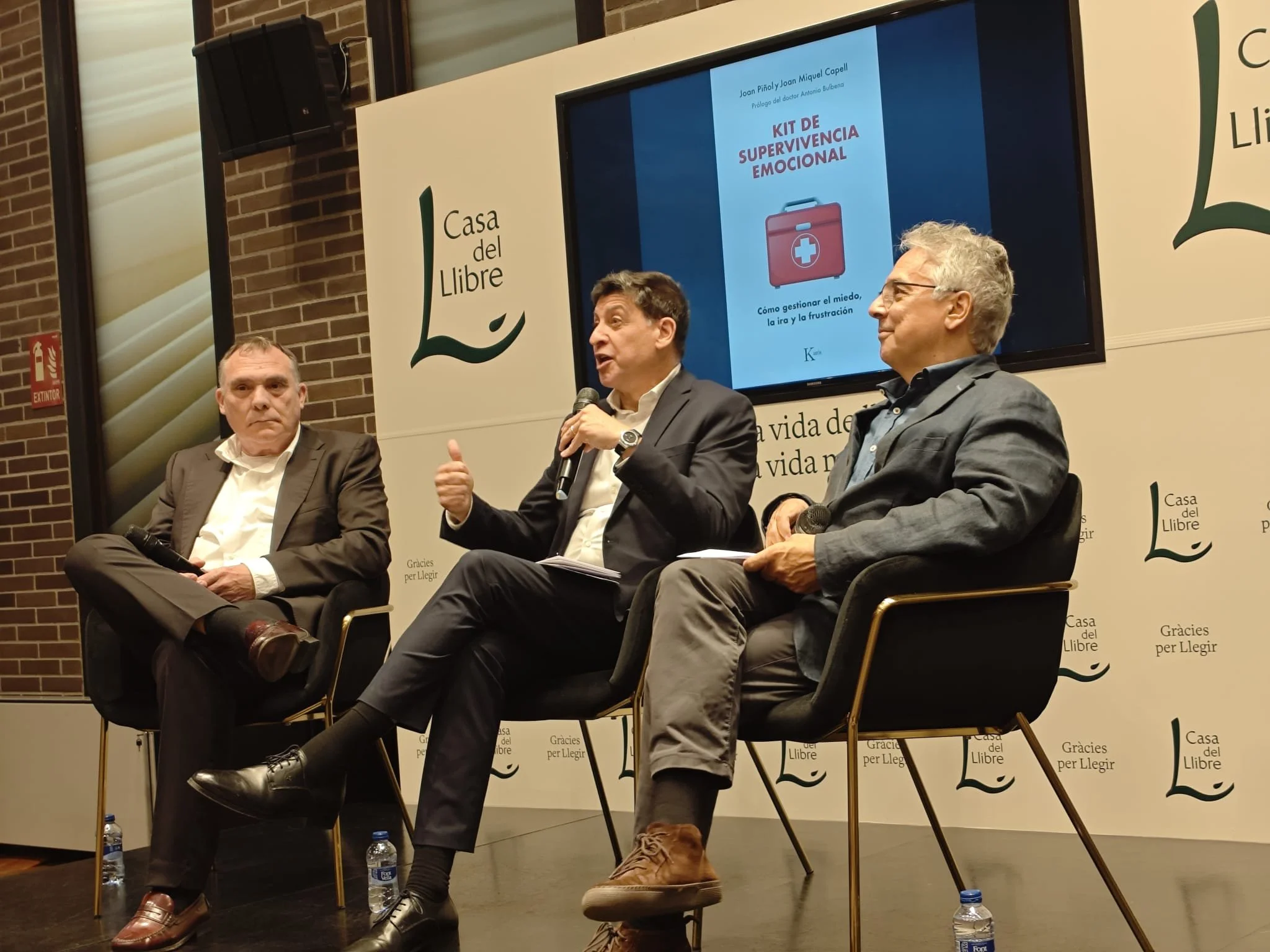 Presentación del libro Kit de supervivencia emocional, de Joan Piñol y Joan Miquel Capell