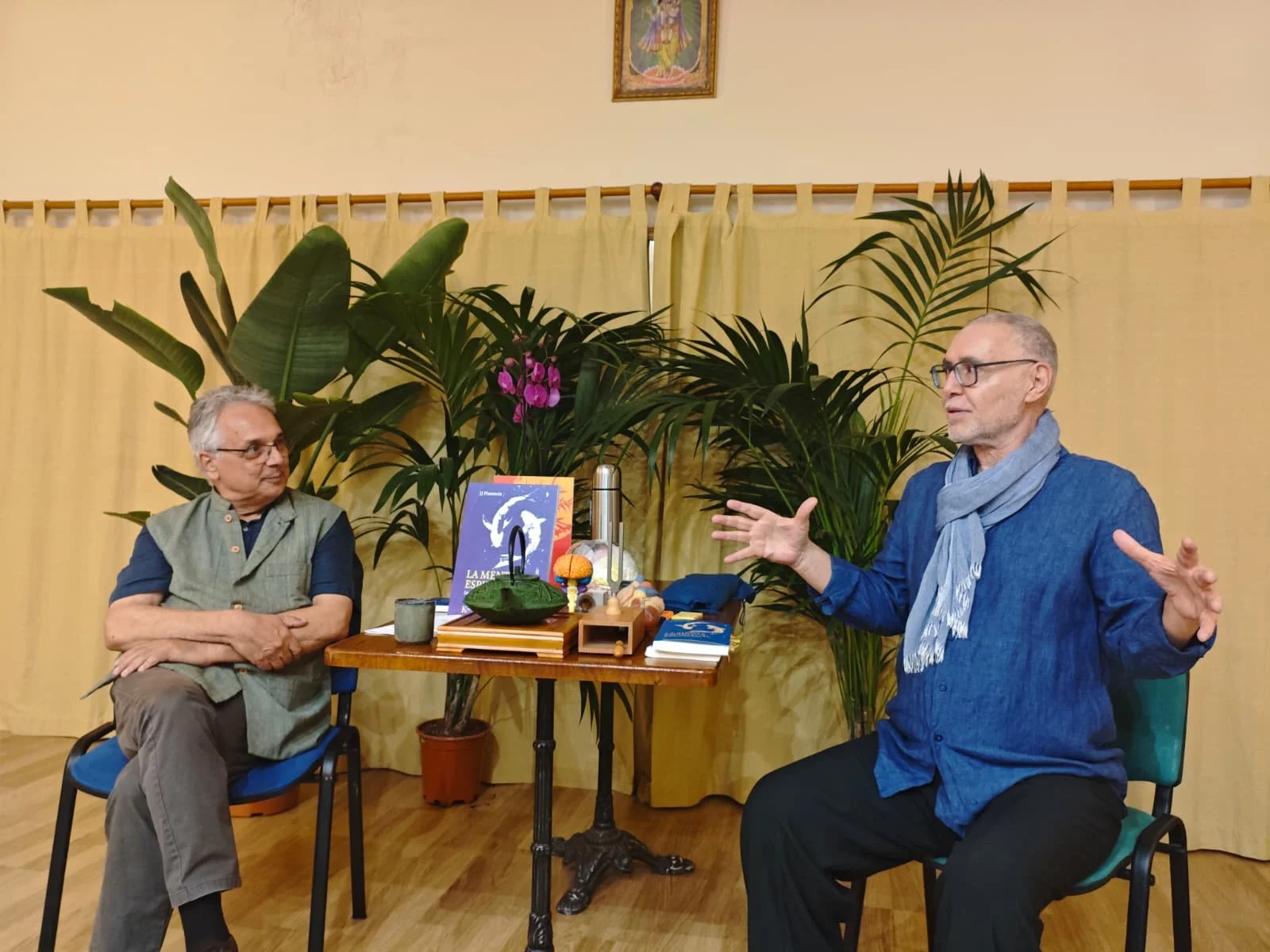 Presentación del libro La mente espiritual, con Juan José Plasencia y Agustín Pániker 