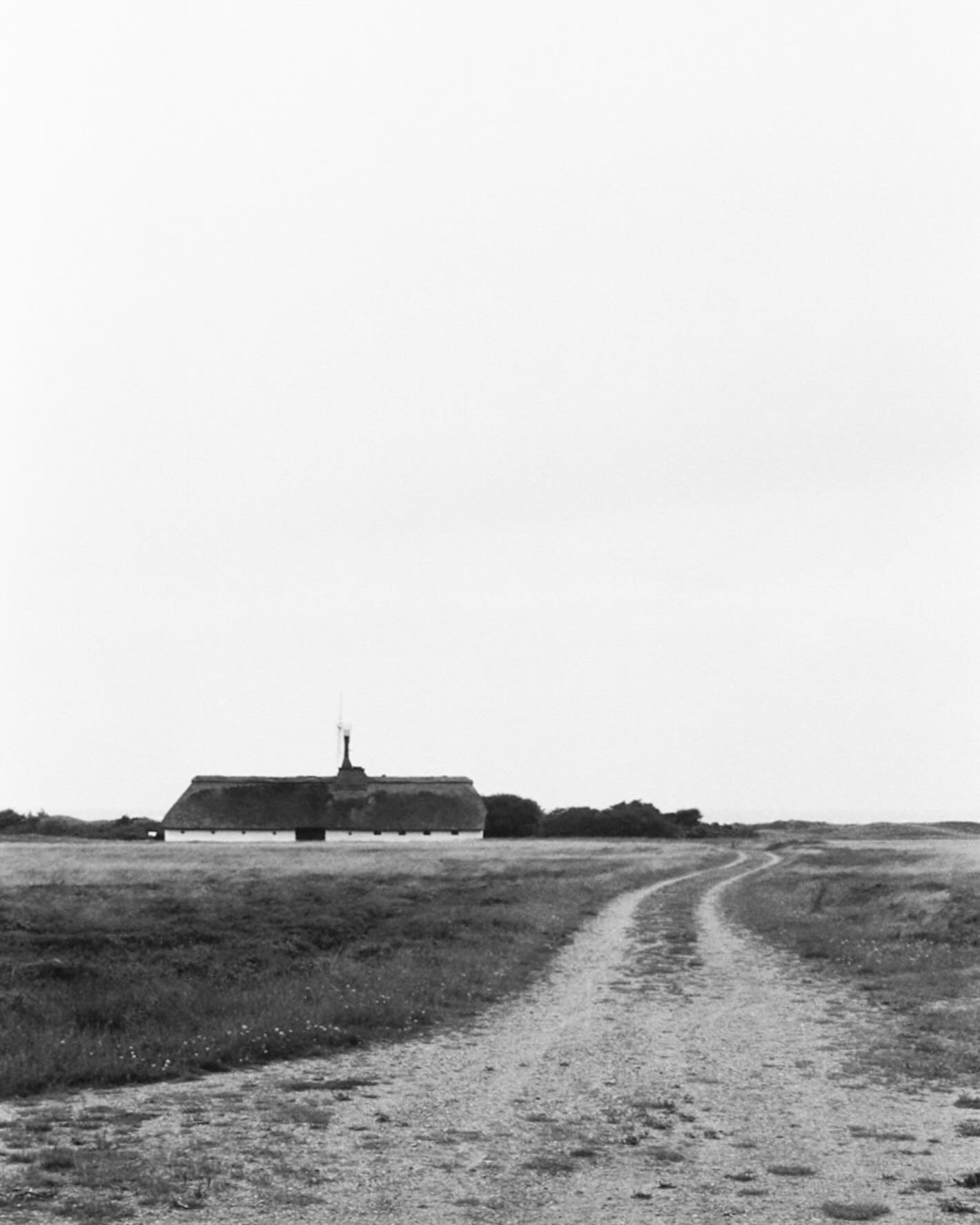 A quiet place somewhere in Denmark. My favorite.
.
.
.
#memorycult #analogtravel #ilfordphoto #travelphotography #lostplaces #immemorymag #womenwhoshootfilm #traveldocumentary #inspiralabfeature #inspiralab