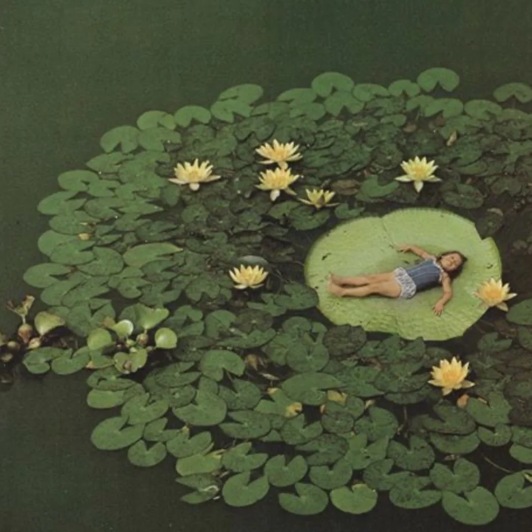 Hiii babes 😇

Hopping on with a date for your diaries 🐰 

~ Sunday 19th April for a Spring Mini Retreat with me and @nia.jones__ 👯 

✿ Flow, Glow + Ground ✿

Step into the fresh energy of spring with an afternoon designed to help you reset, reconn