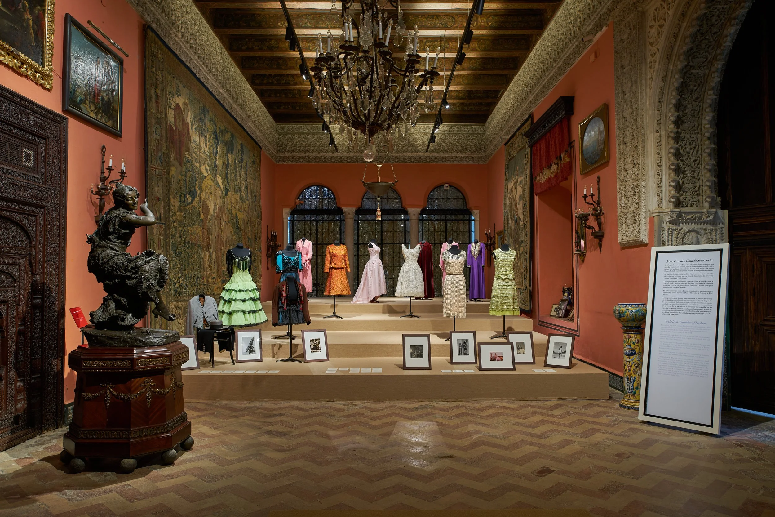 Palacio de Las Dueñas. Sevilla. 'Cayetana. Grande de España'