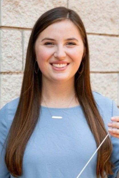 Katie Dial Headshot.jpg