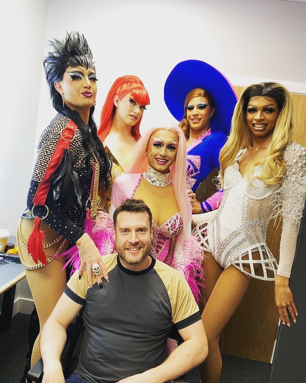 Loved working on ITV&rsquo;s Walk the Line. So enjoyed creating these wigs for @queenztheshow ❤️❤️ if not already, follow my wig page @wigsbyneillucas