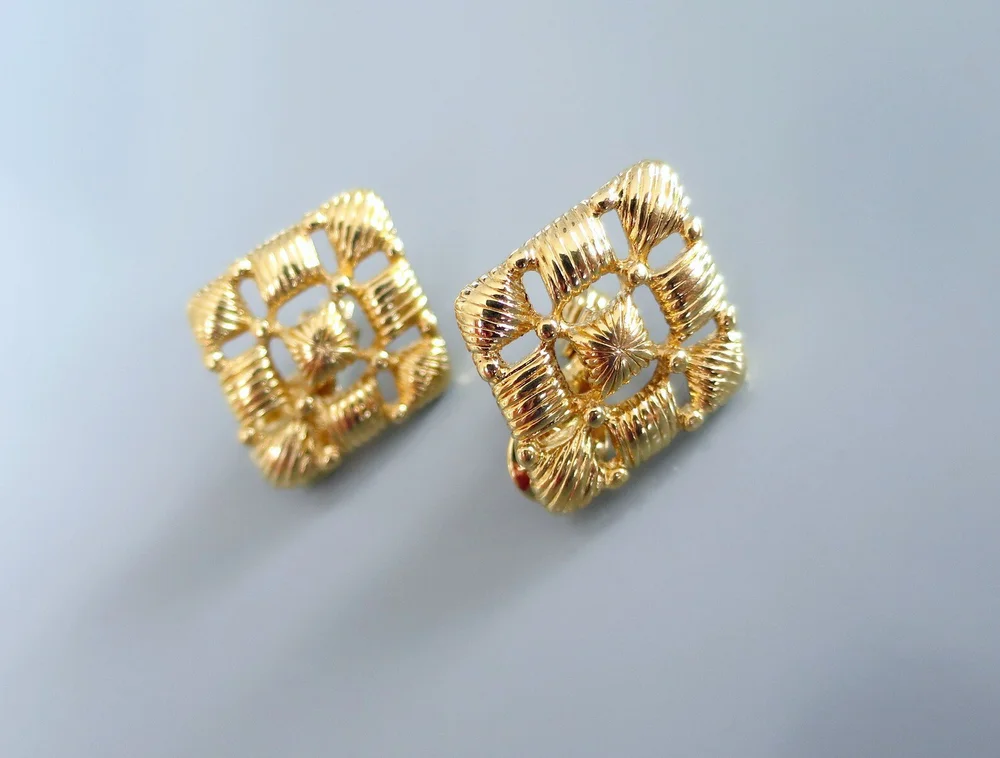  Vintage Signed Monet Clip Earrings 
