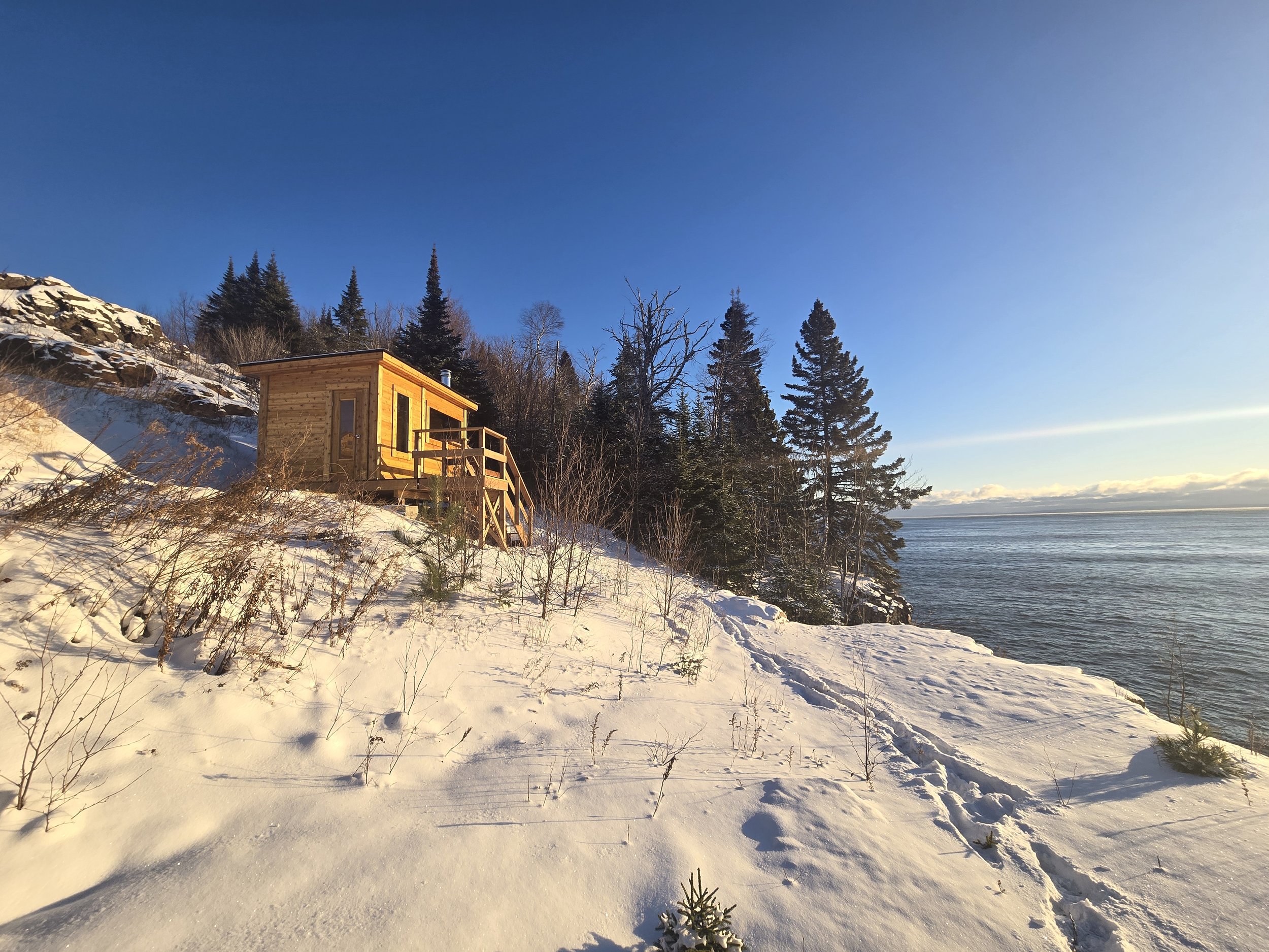 Outdoor new build | Lookout on Lake Superior
