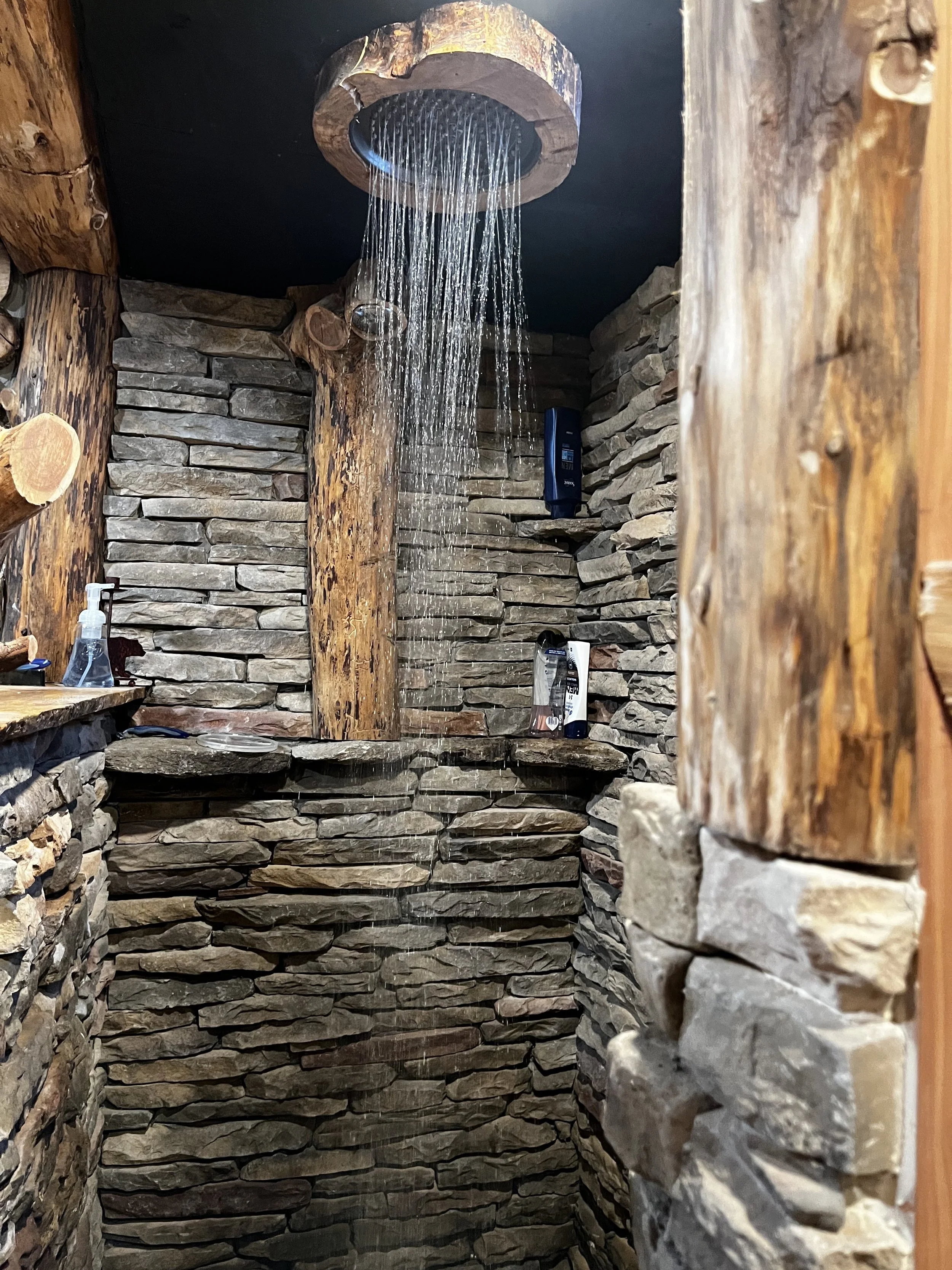 custom bathroom 1.jpg