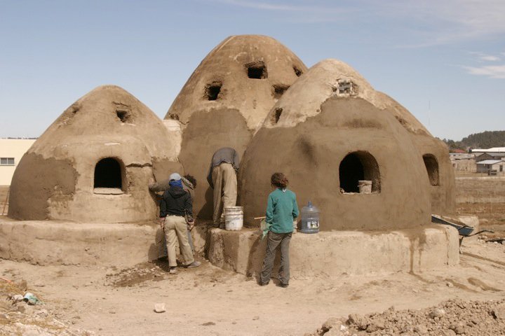 Tarahumara EcoDome build 2.jpg