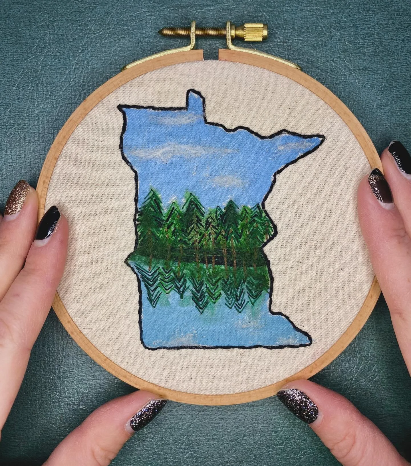 Outraged doesn&rsquo;t even begin to describe it. 💔 This isn&rsquo;t about politics&mdash;it&rsquo;s about calling murder and violence what it is. Look with your own eyes and make your own conclusions. 

Rest in peace, Ren&eacute;e Good and Alex Pre