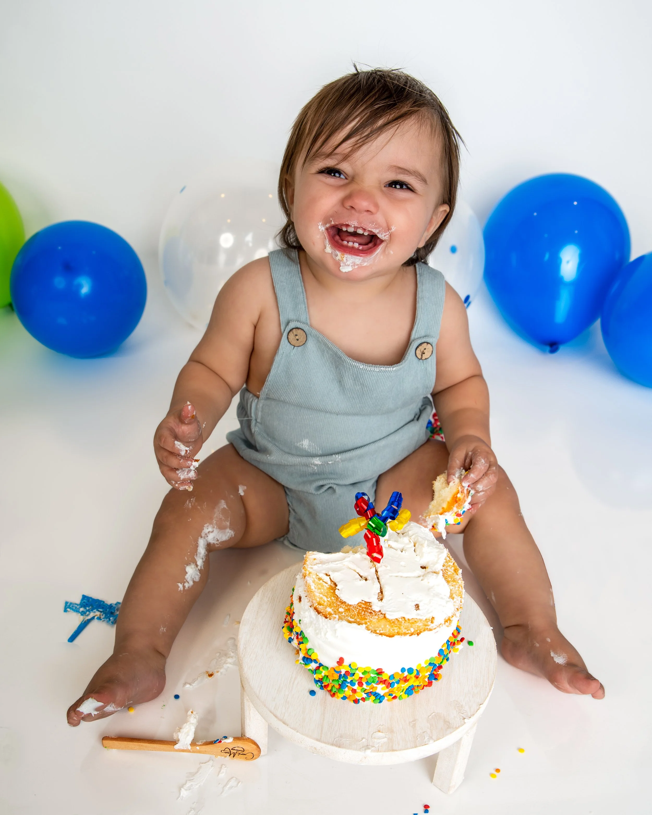 Dom Cake Smash.jpeg