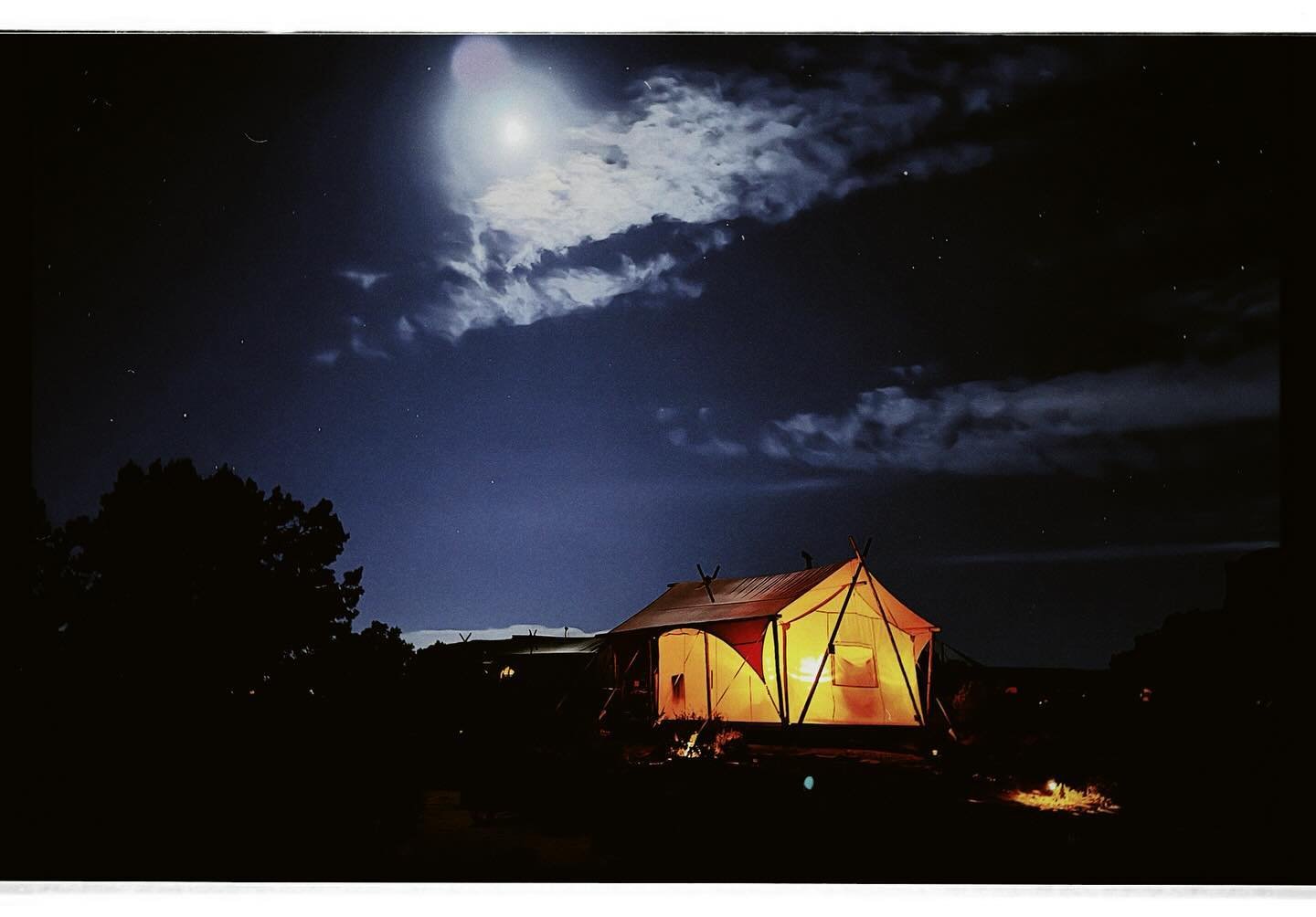 🌕⛺️ @emilyclaggy