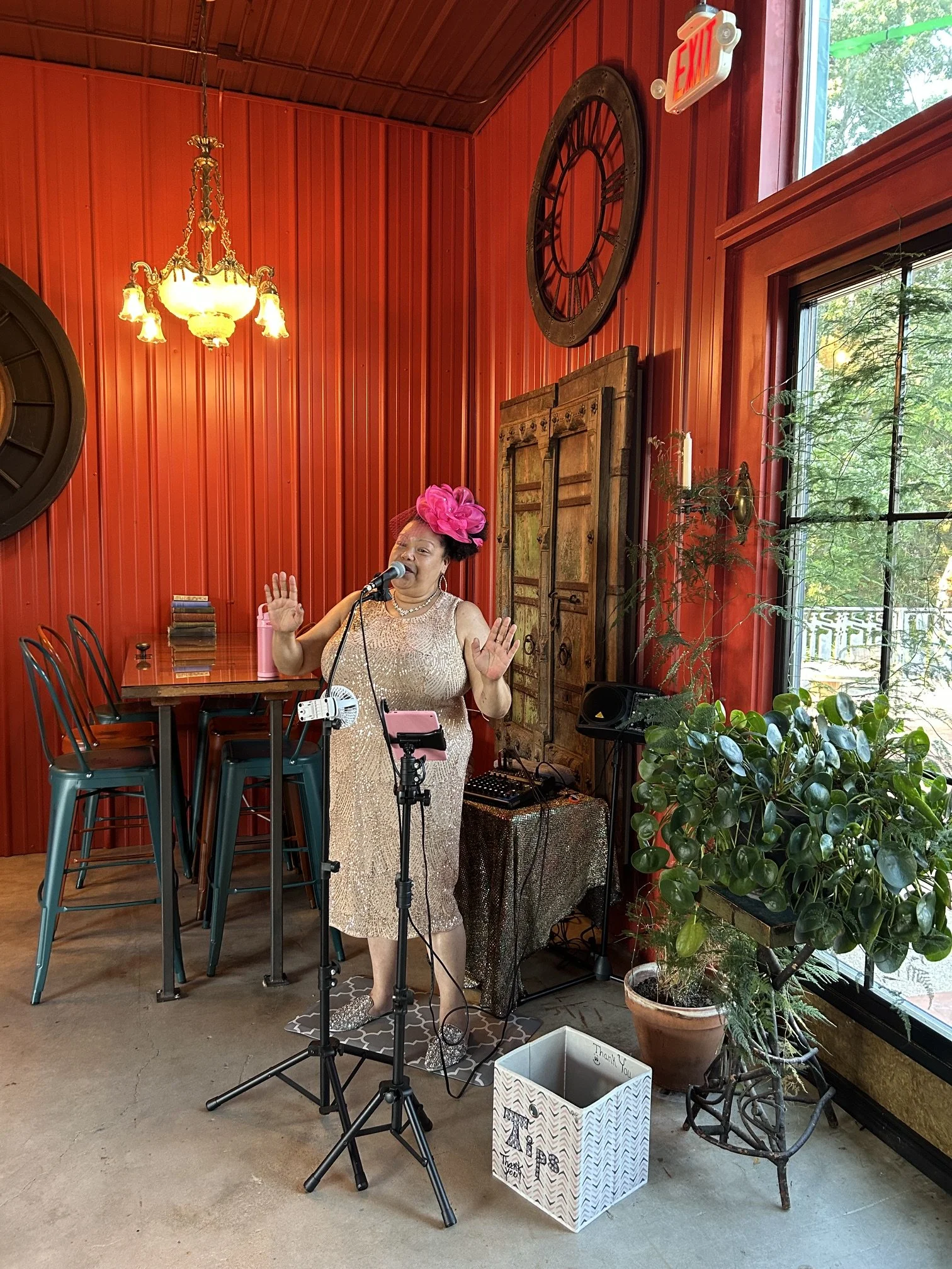 Live Music - Shanneen
