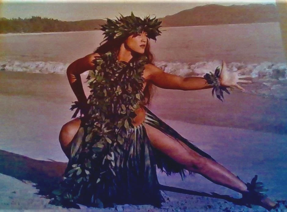 hula%25252Bon%25252Bbeach.jpg