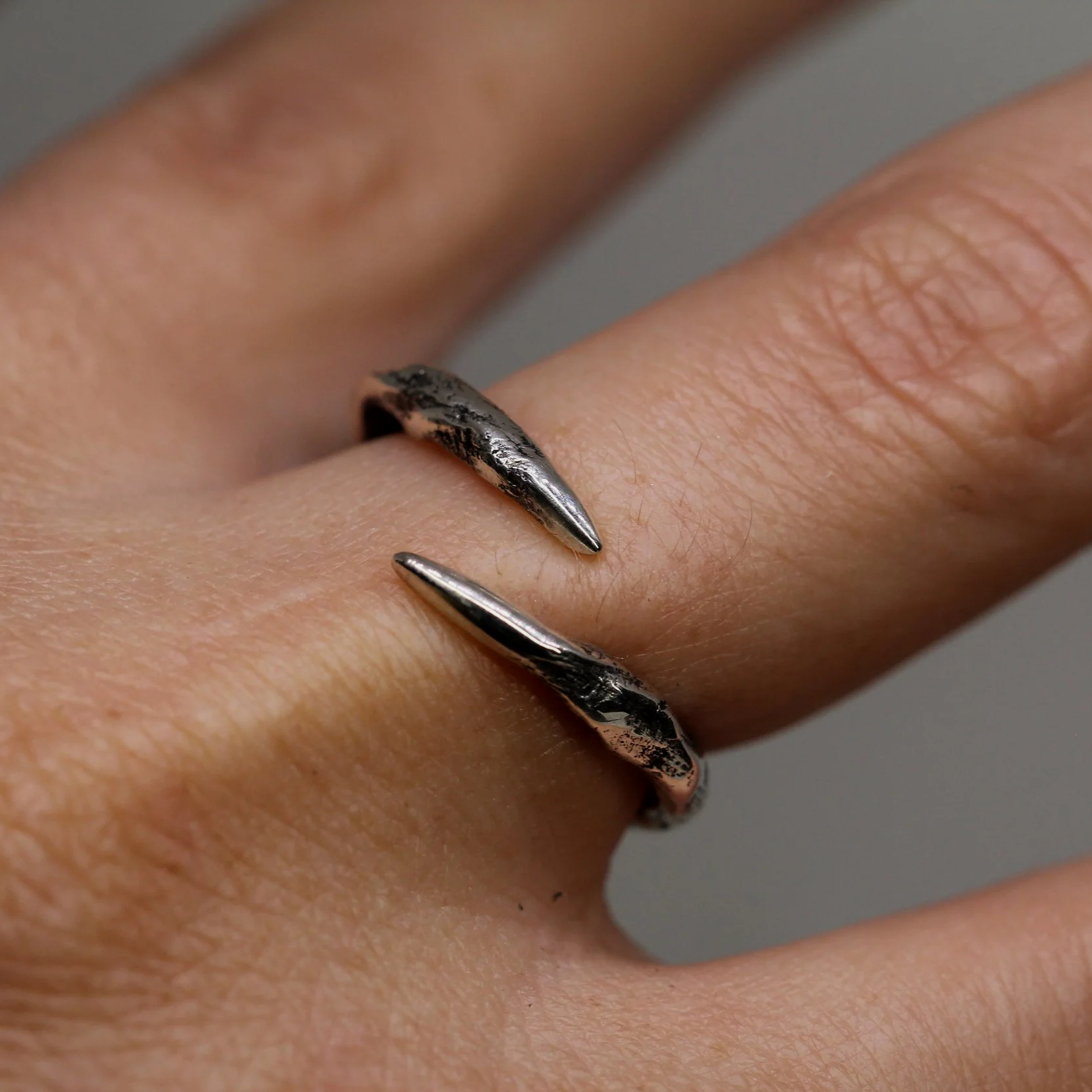 Handmade-sterling-silver-ring-unique-jewellery-by-jess-blak