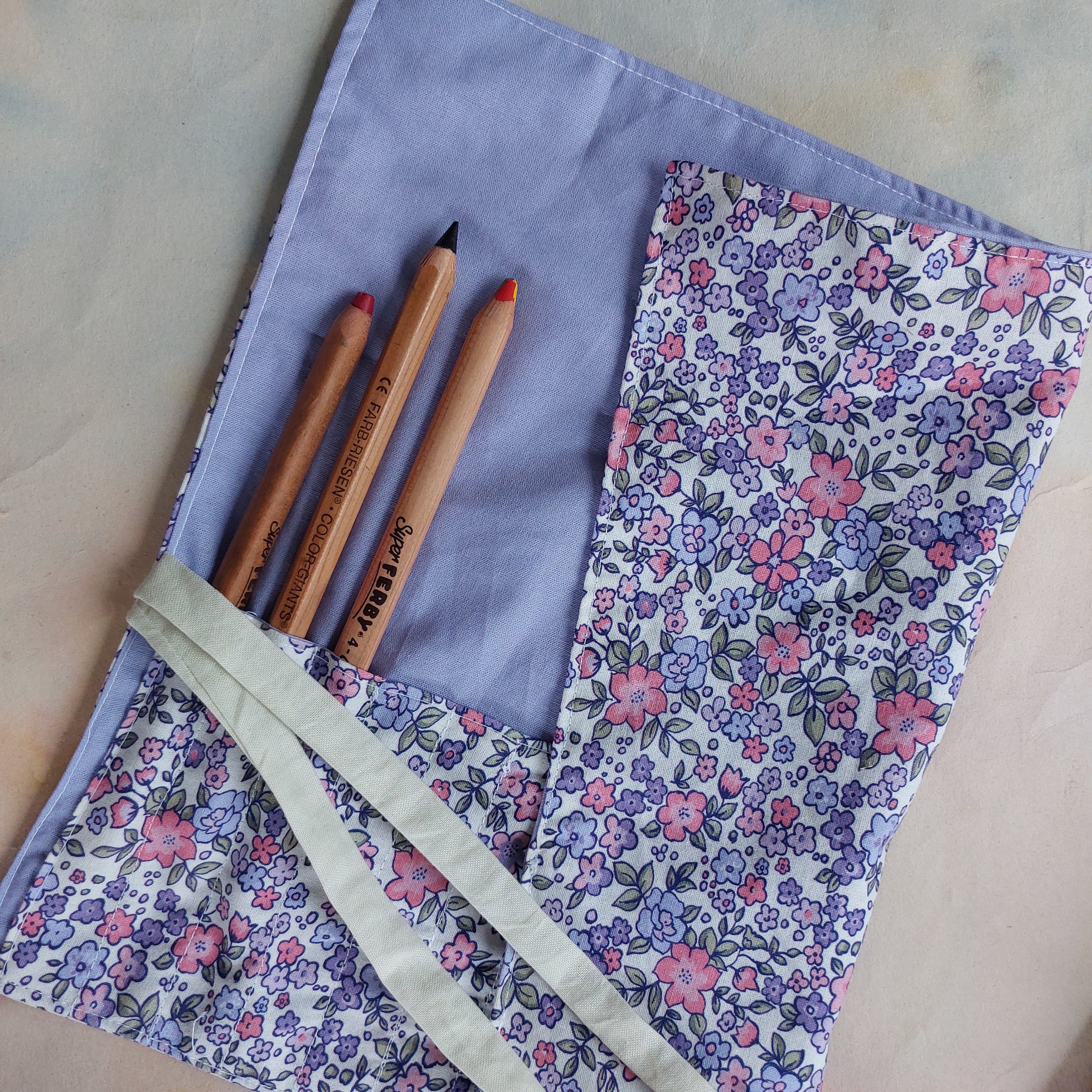 Lilac and Floral 15 Slot Pencil Wrap