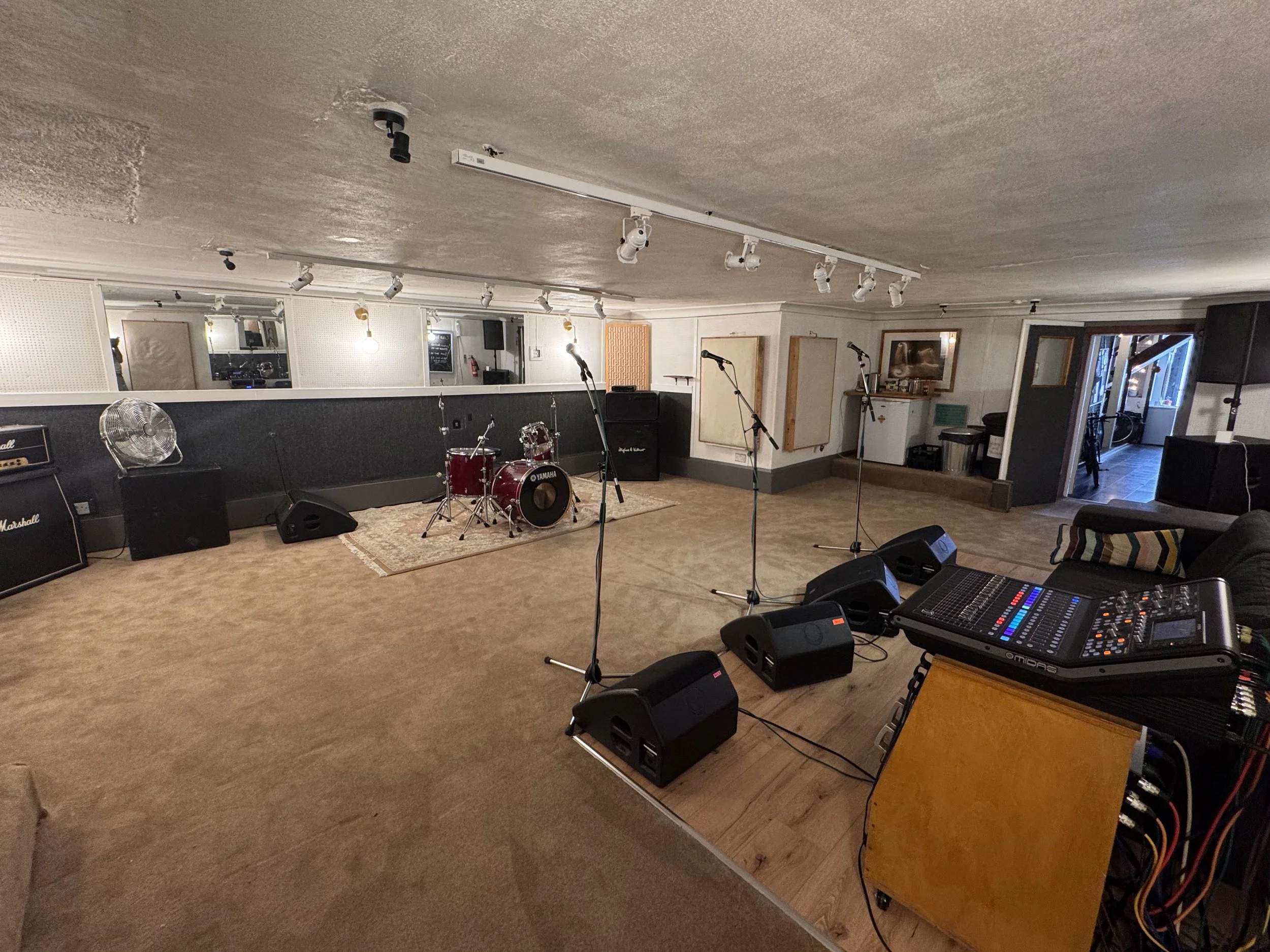 Studio 1