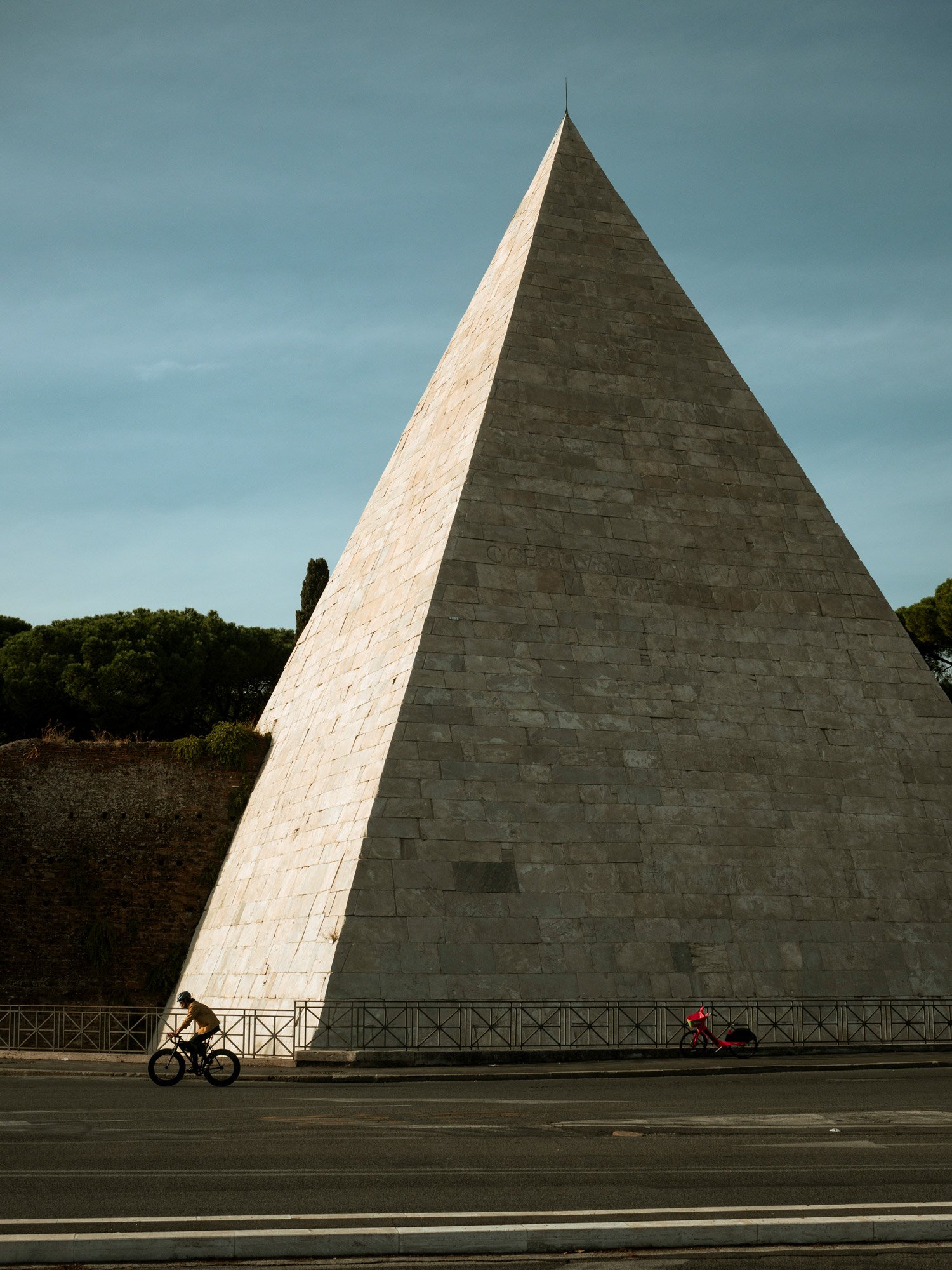 MET Urbex - Rome part I