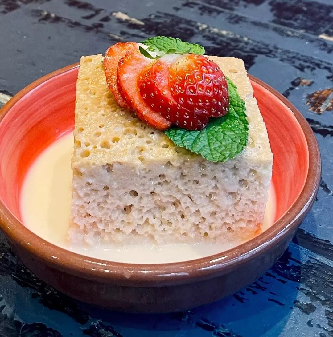 Sunday = sweet day&nbsp;😍
​Time for a little extra treat, maybe in the form of a lovely dessert?
​This is our mouth-watering traditional Mexican 'Tres Leches' cake, made with
three types of milk 🤤
