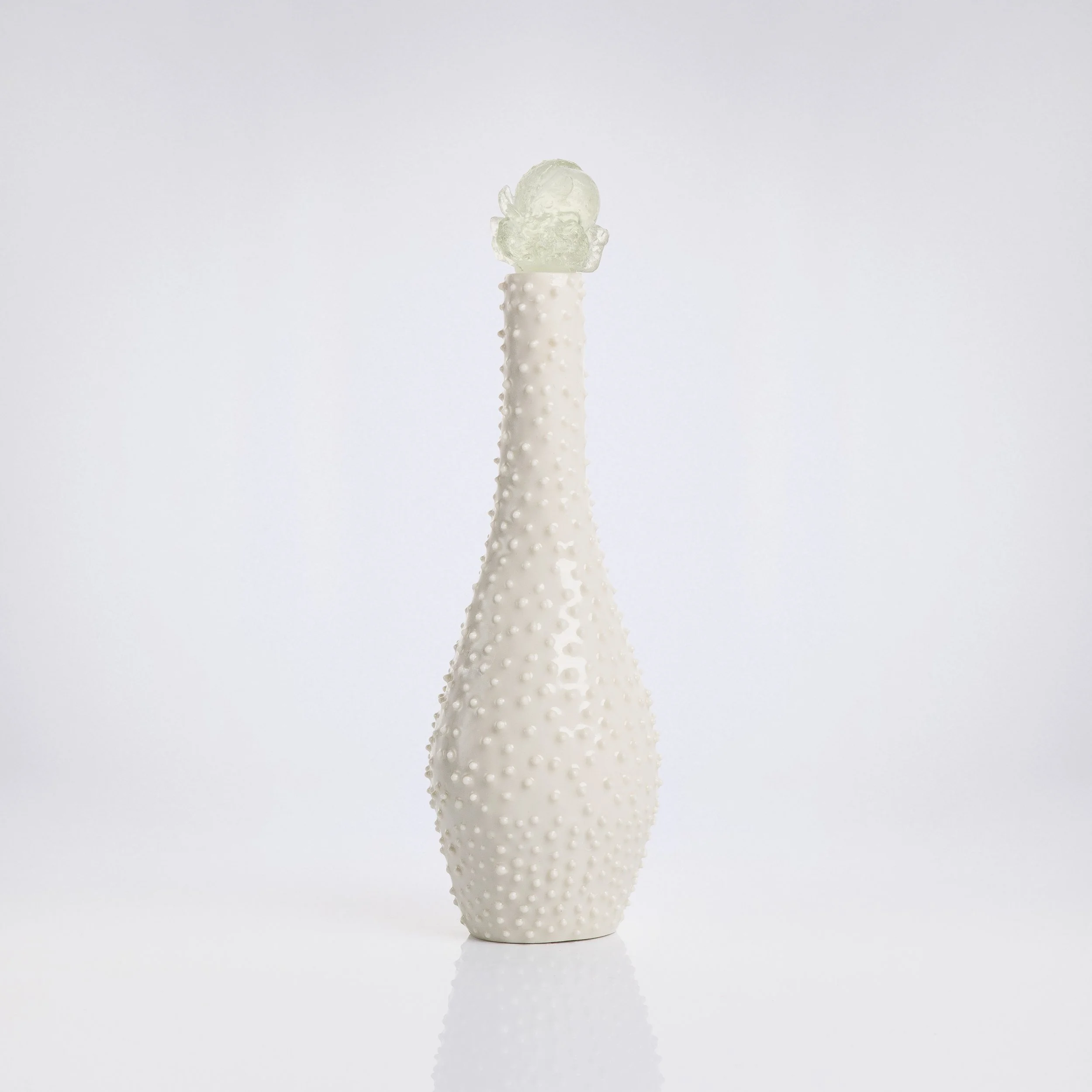....Verity Pulford – Bottle..Verity Pulford – Potel....