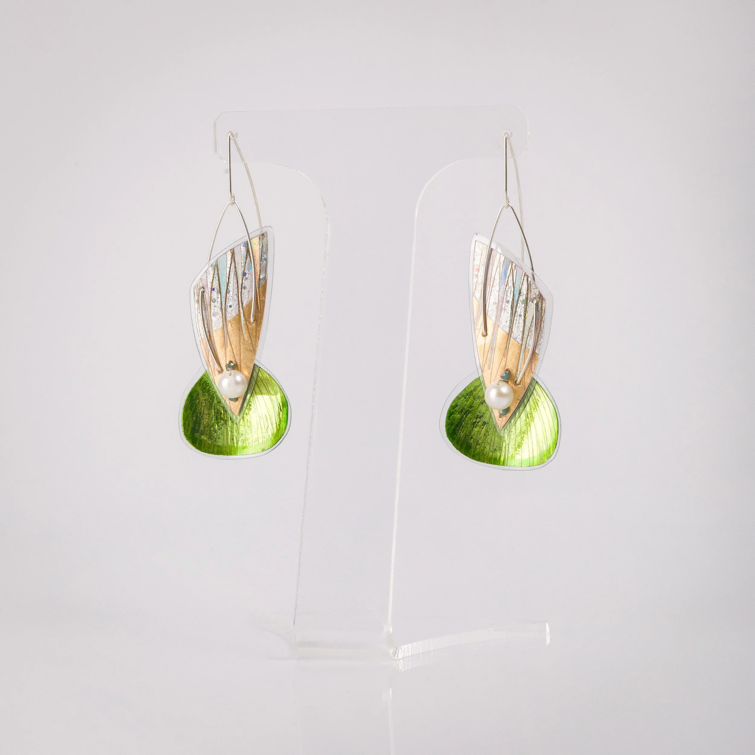 ....Hannah Coates — Earrings..Hannah Coates — Clustdlysau....