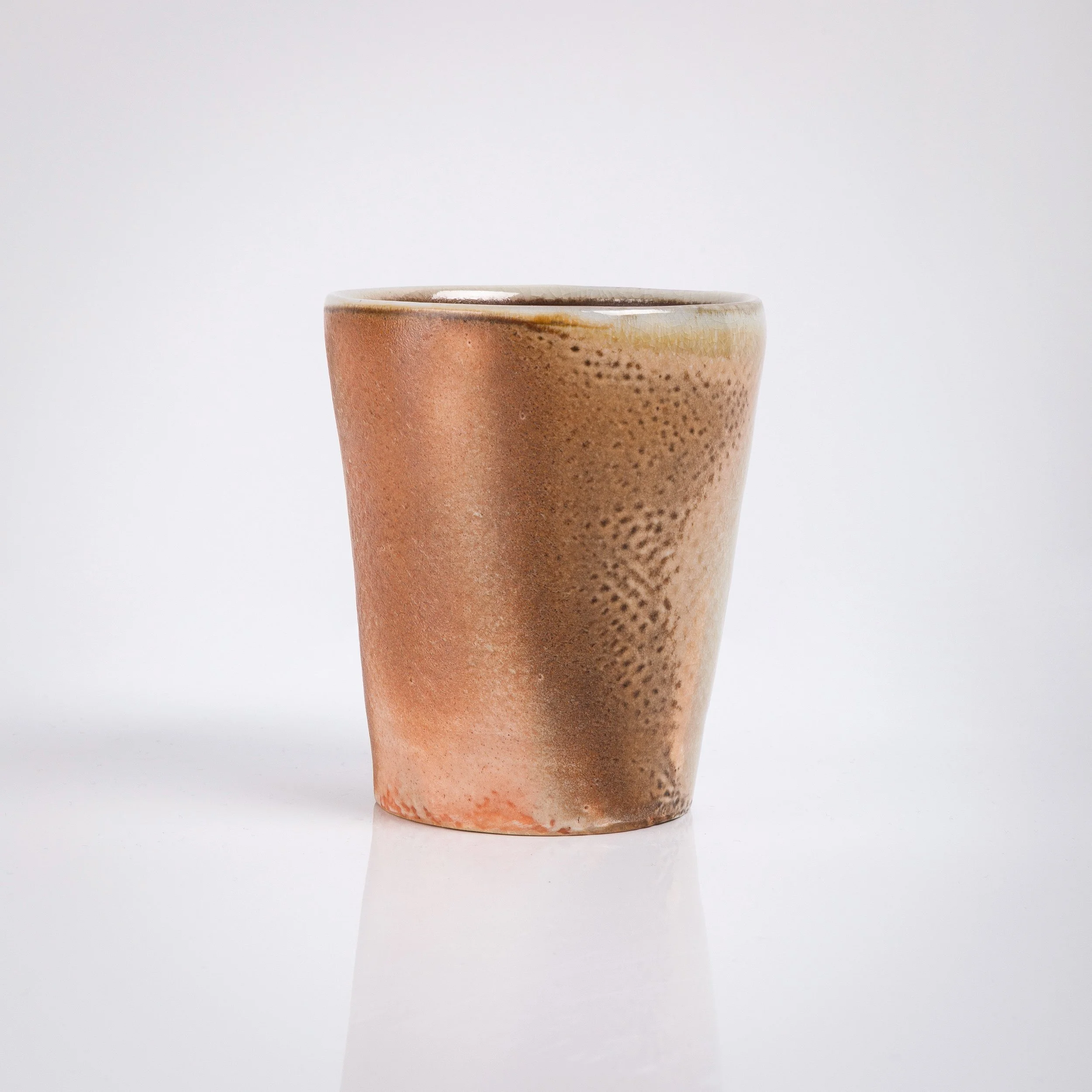 ....Elin Hughes – Tumbler..Elin Hughes – Tymbler....