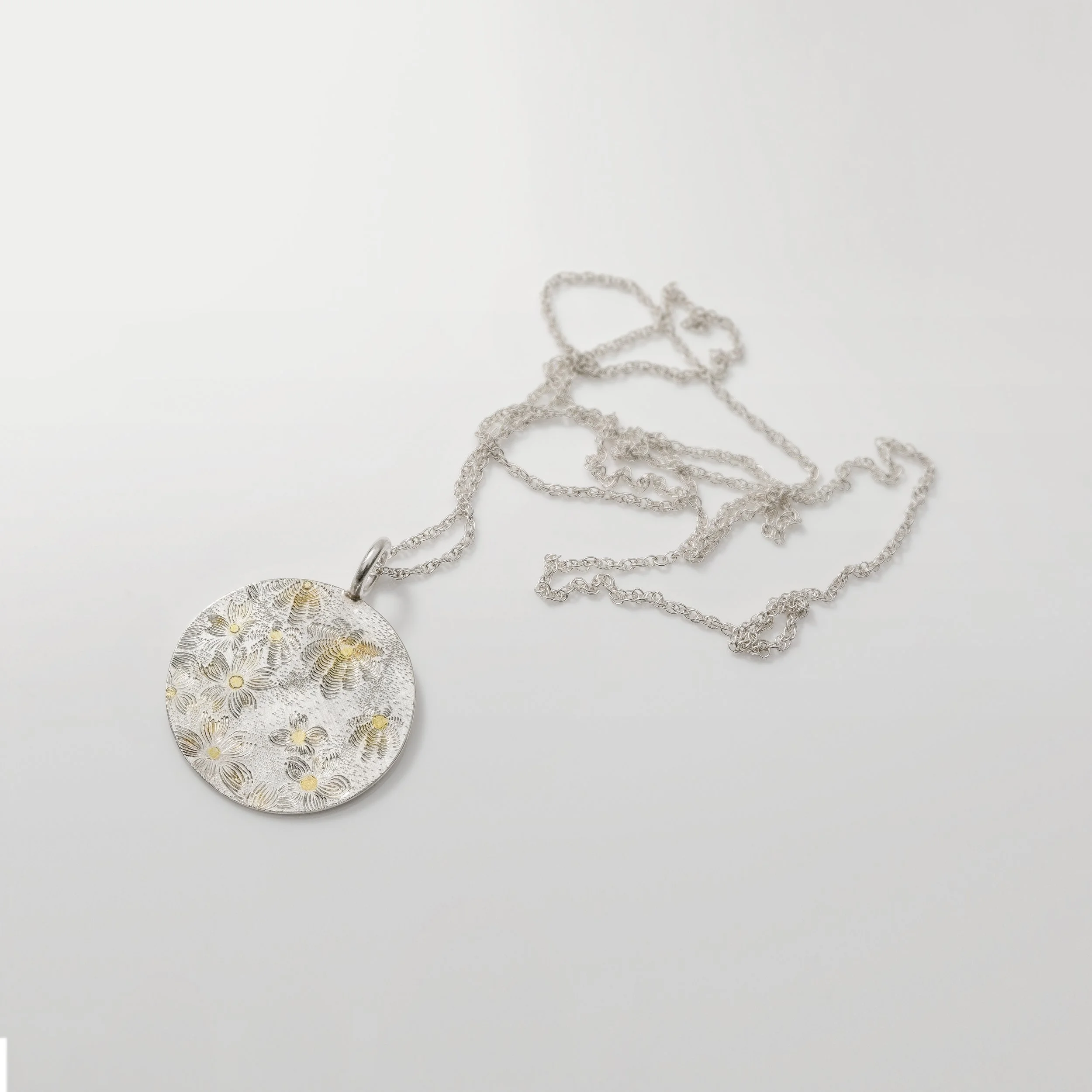 Satoko Takemura – Flower Engraved Pendant