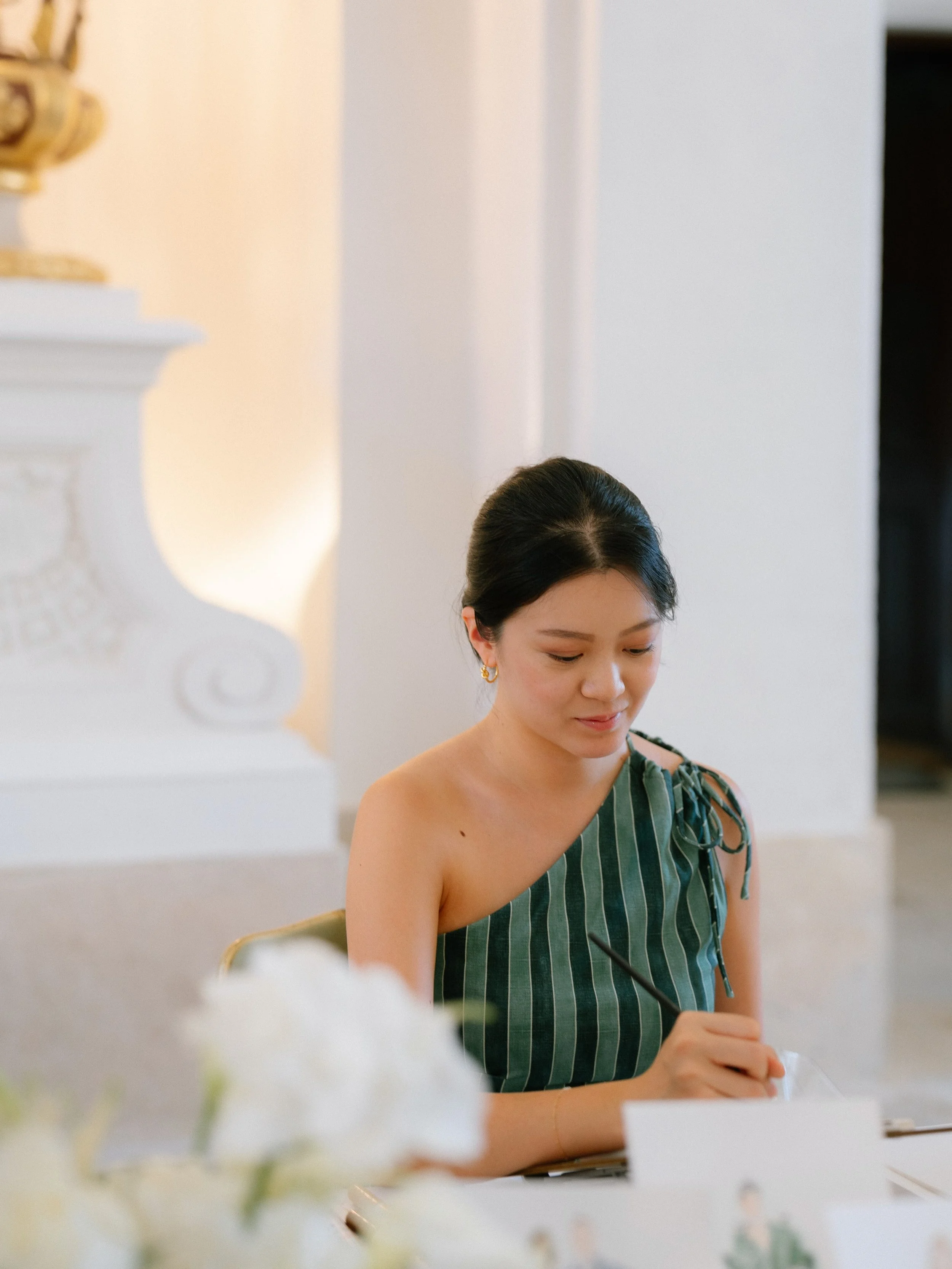 Live illustration for the beautiful wedding of B&amp;M at @schloss_eckartsau 🦚

Wedding coordinator @mariella.wedding 
Lovely photos thanks to @ascha.photo