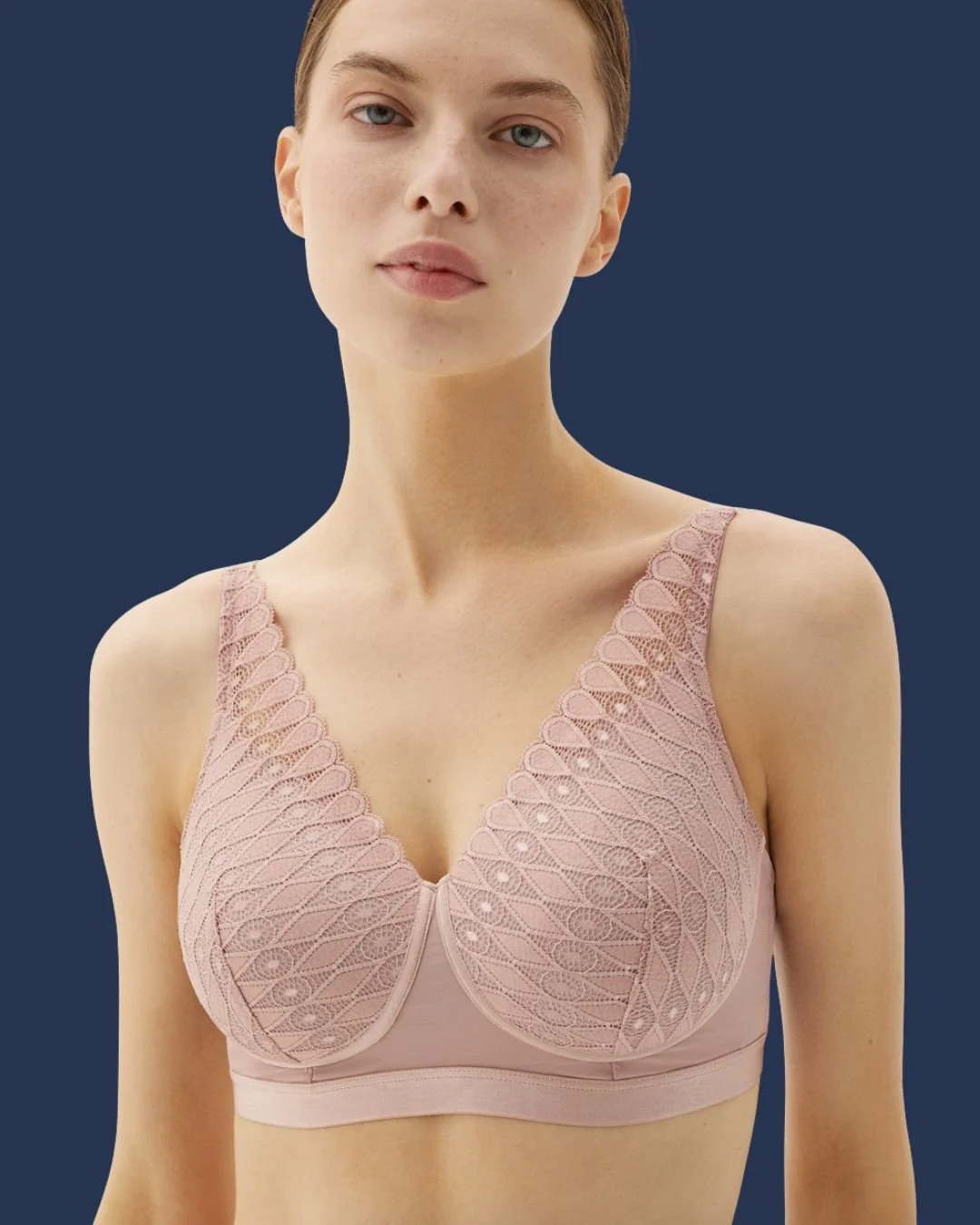 Megami  | Alusasuliike BraBra Lingerie, Oulu