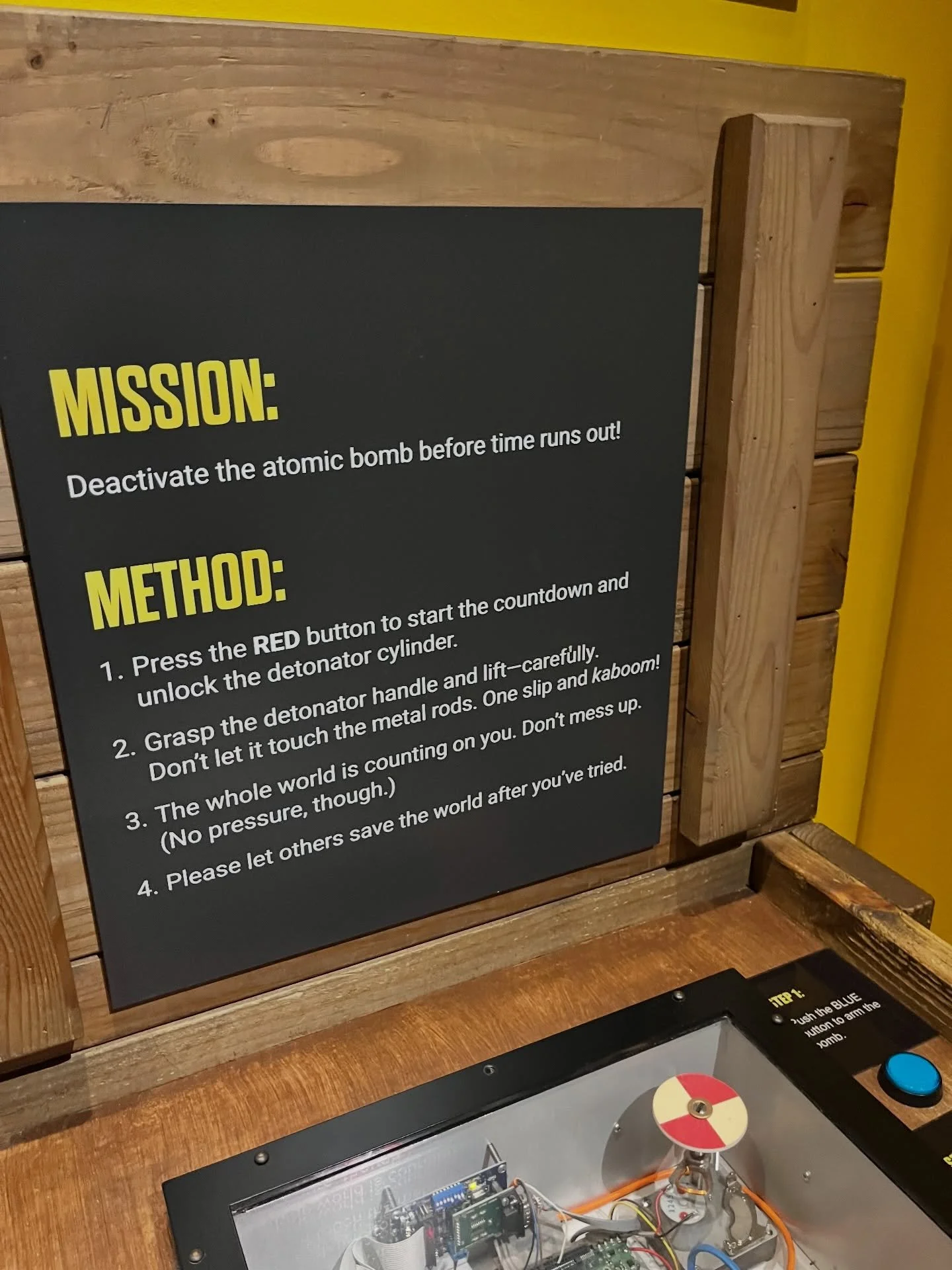 Crisis communications can often feel like this&hellip;

What it actually is though: clear steps, calm decision-making, and being prepared in order to navigate precisely.

No pressure, though.

#crisiscommunications #maryland #dc #marketing #10fcomms