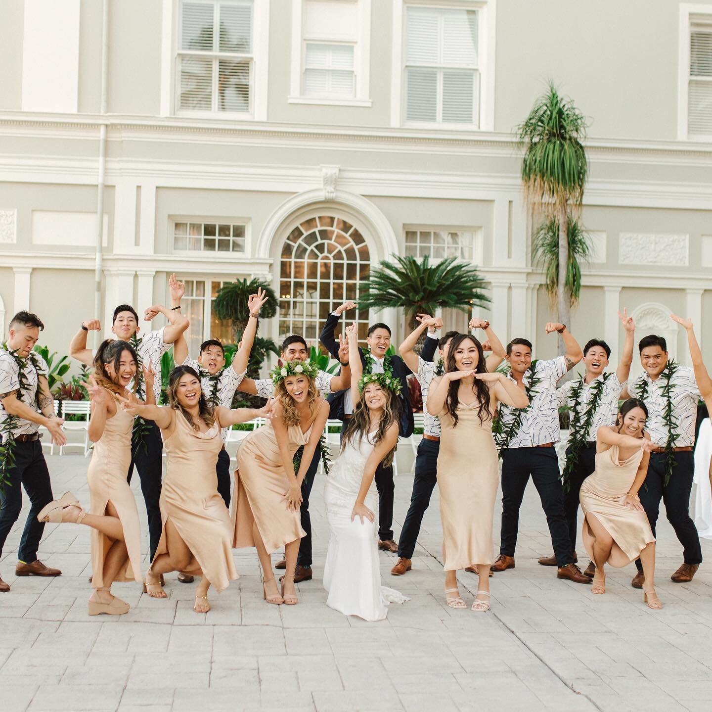 Is it too late to be in Careese and Scott&rsquo;s bridal party?? 🤩

This group of friends go way back - they are so much fun and supportive, really a testament to the kind of people Careese + Scott are! 

The first image is from their grand entrance